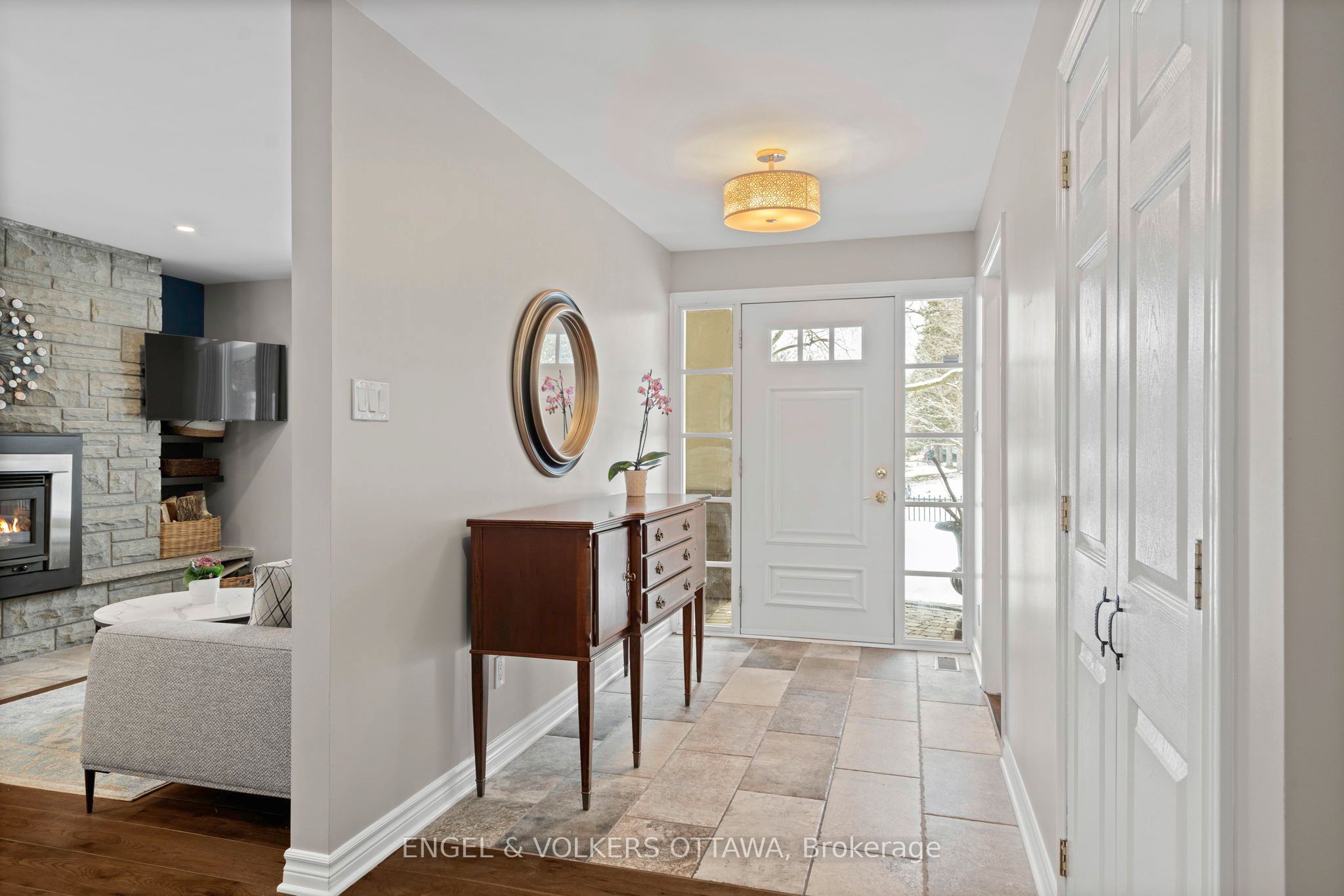 3 Hazelwood Way