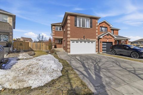 93 Farncomb Crescent Clarington ON L1C 4L9