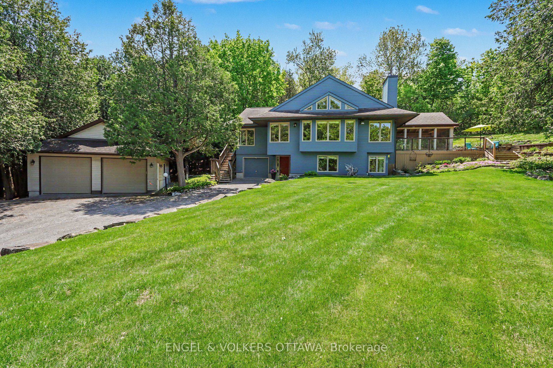 4637 Northwoods Drive