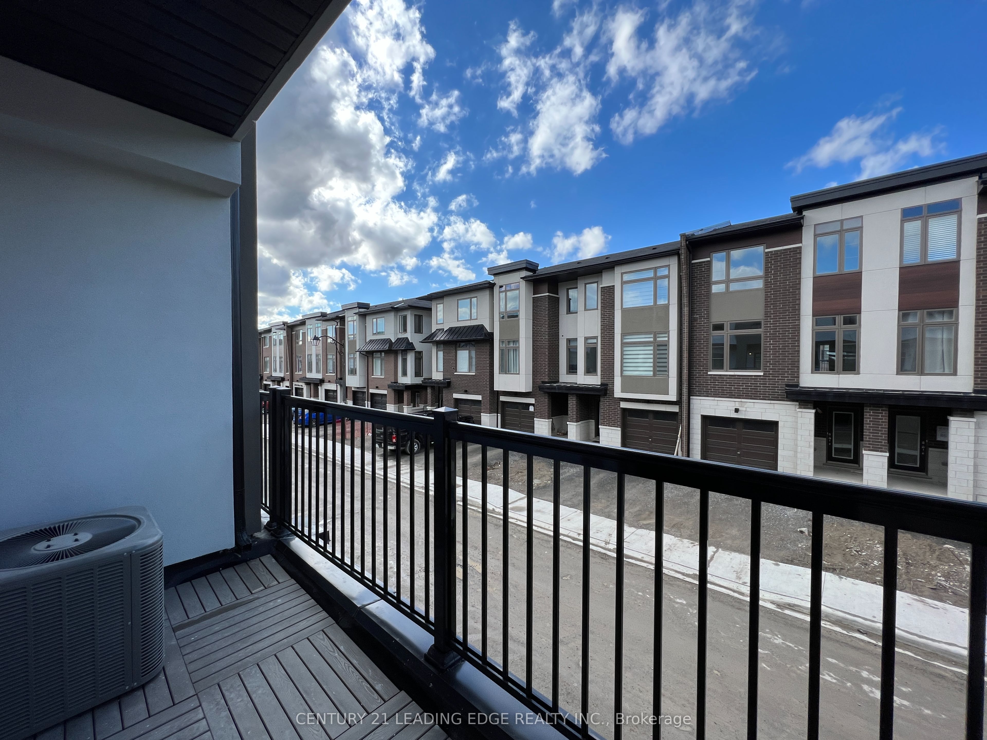 250 Finch Avenue 211