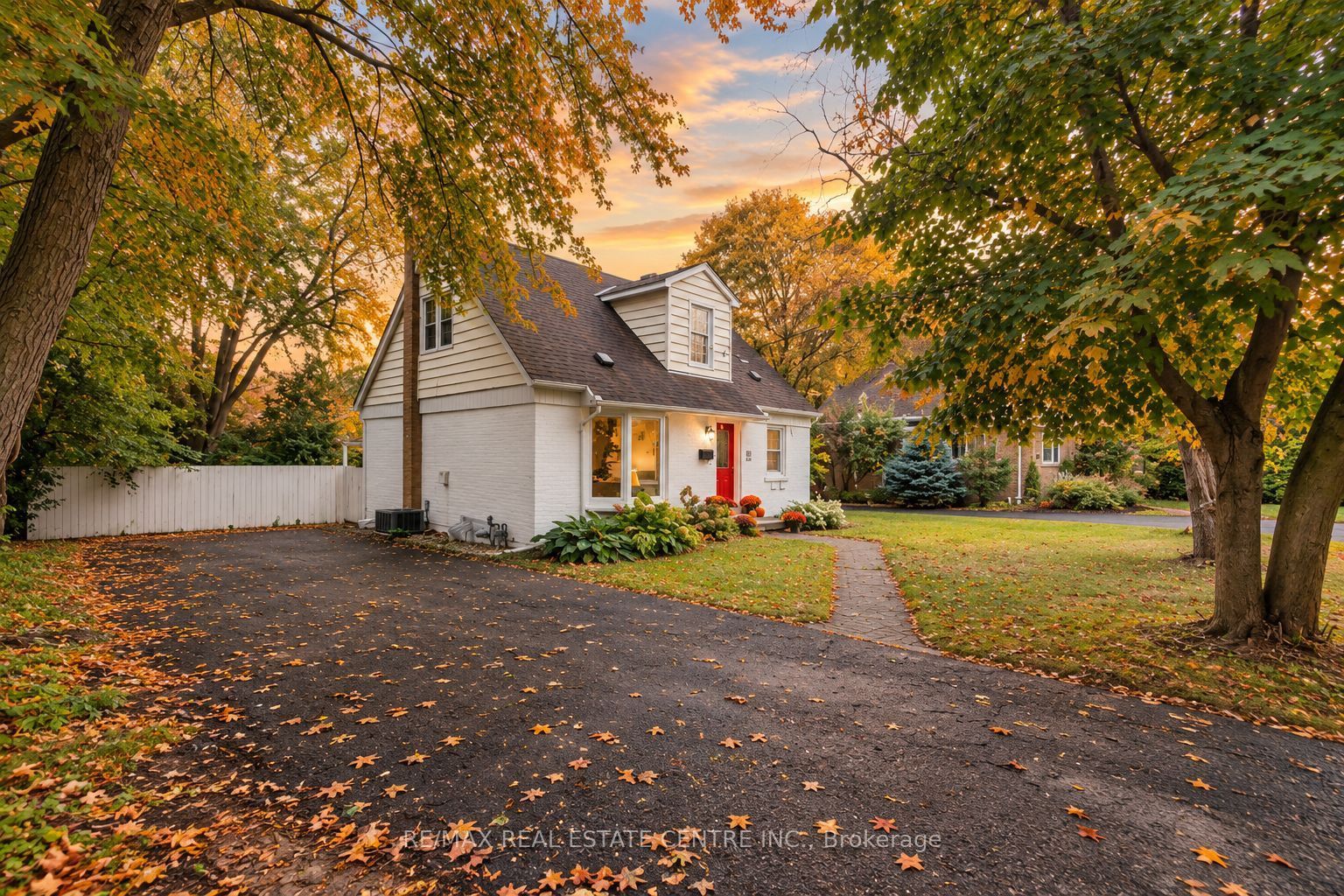 4 Lincoln Crescent