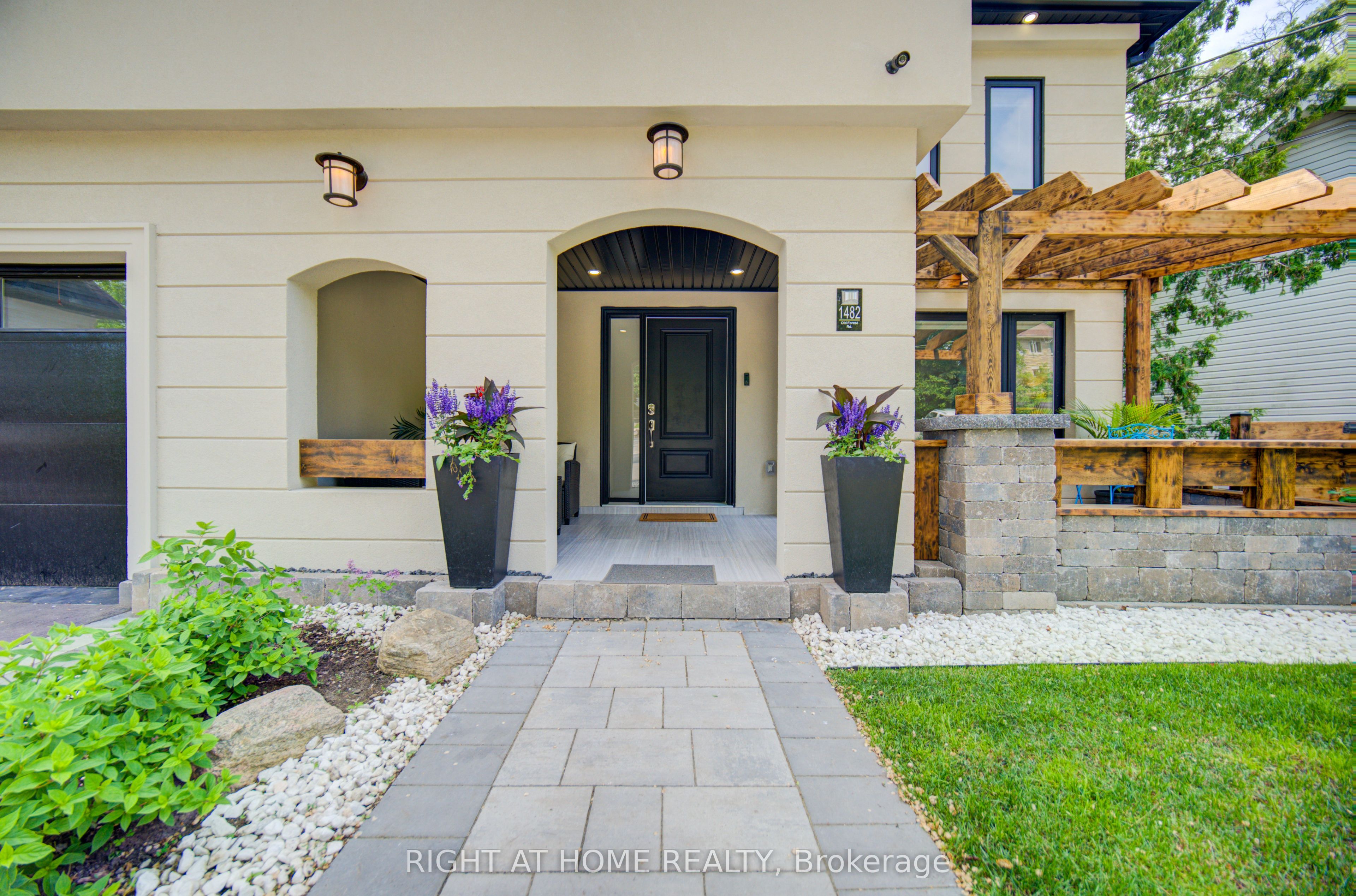 1482 OLD FOREST Road