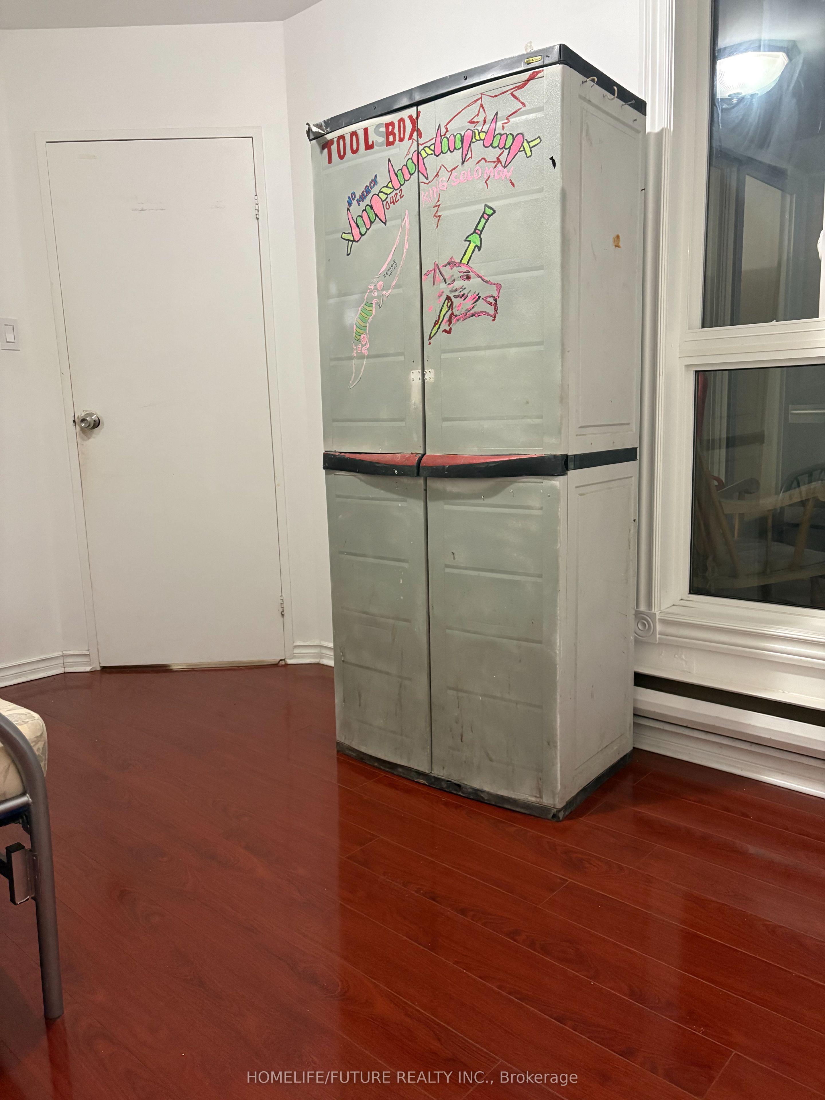 100 Mornelle Court 1046