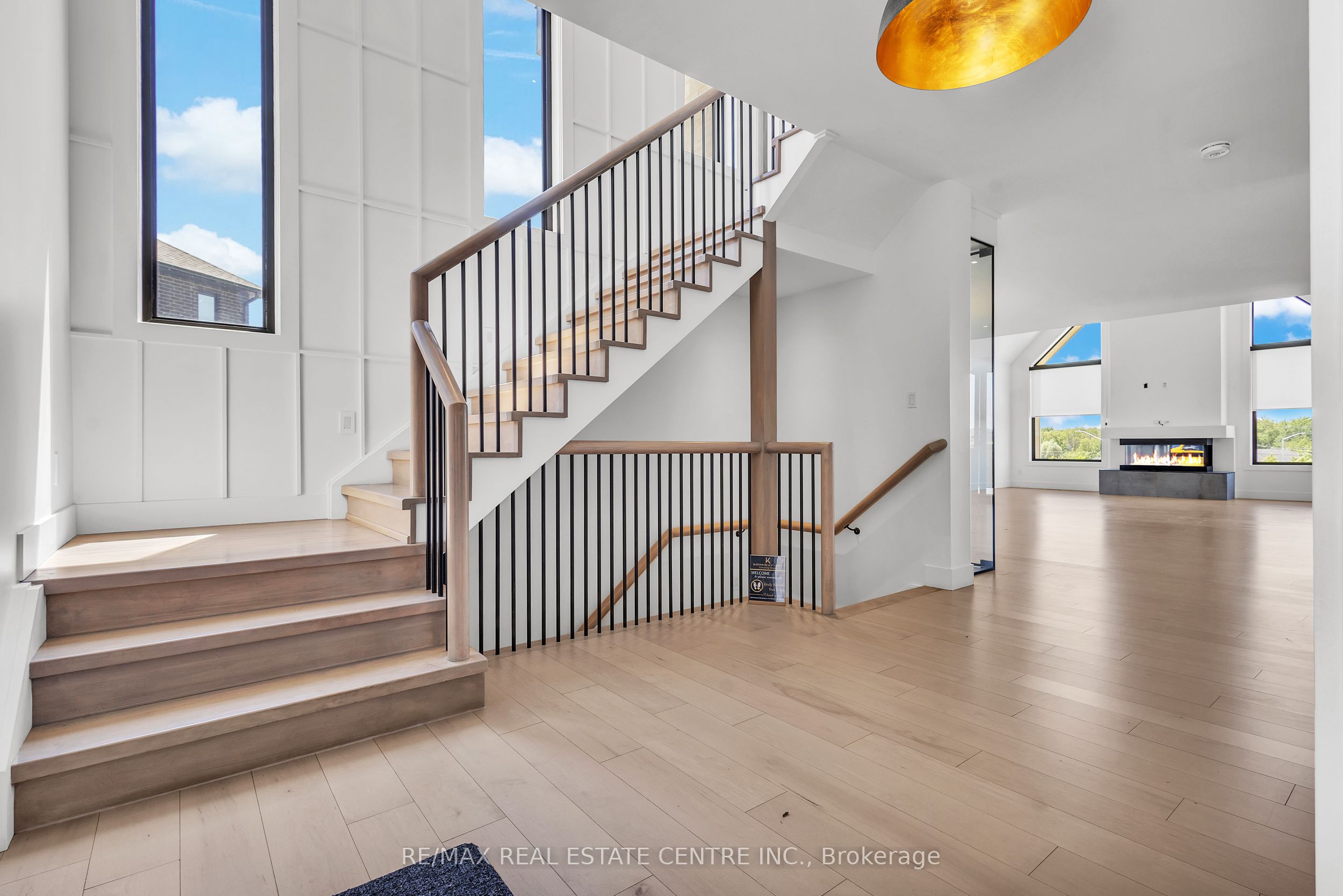 920 Thomas Pedder Court