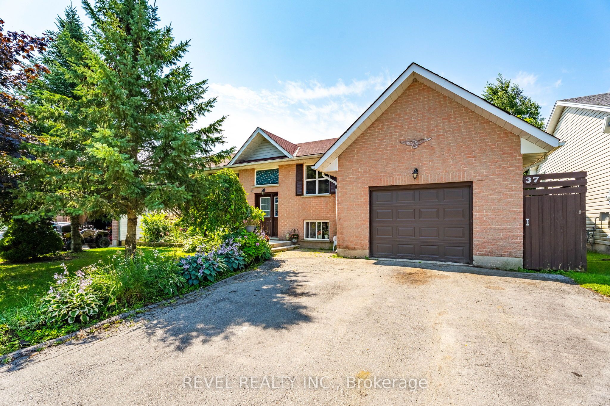 37 Wilson Crescent
