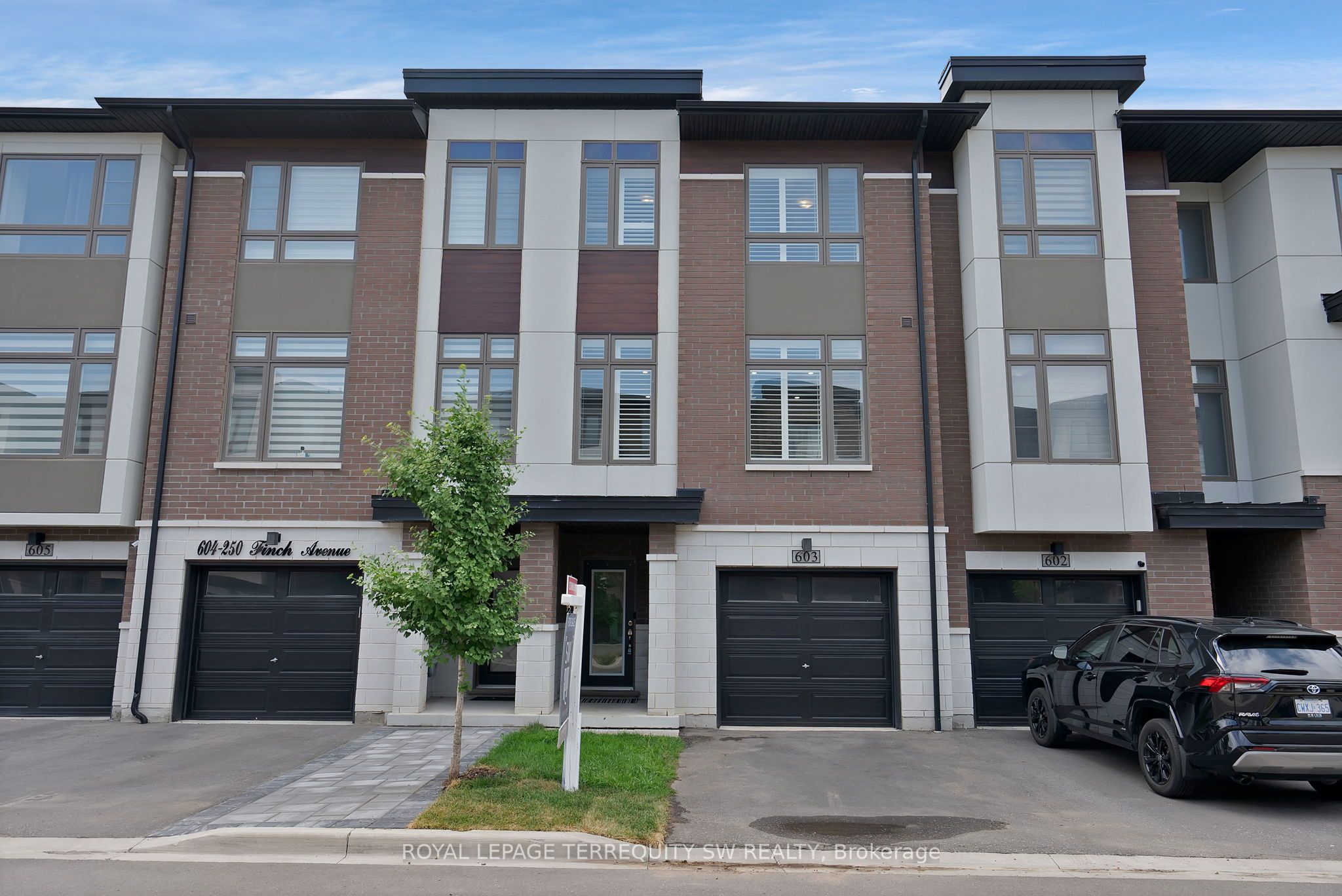 250 Finch Avenue 603