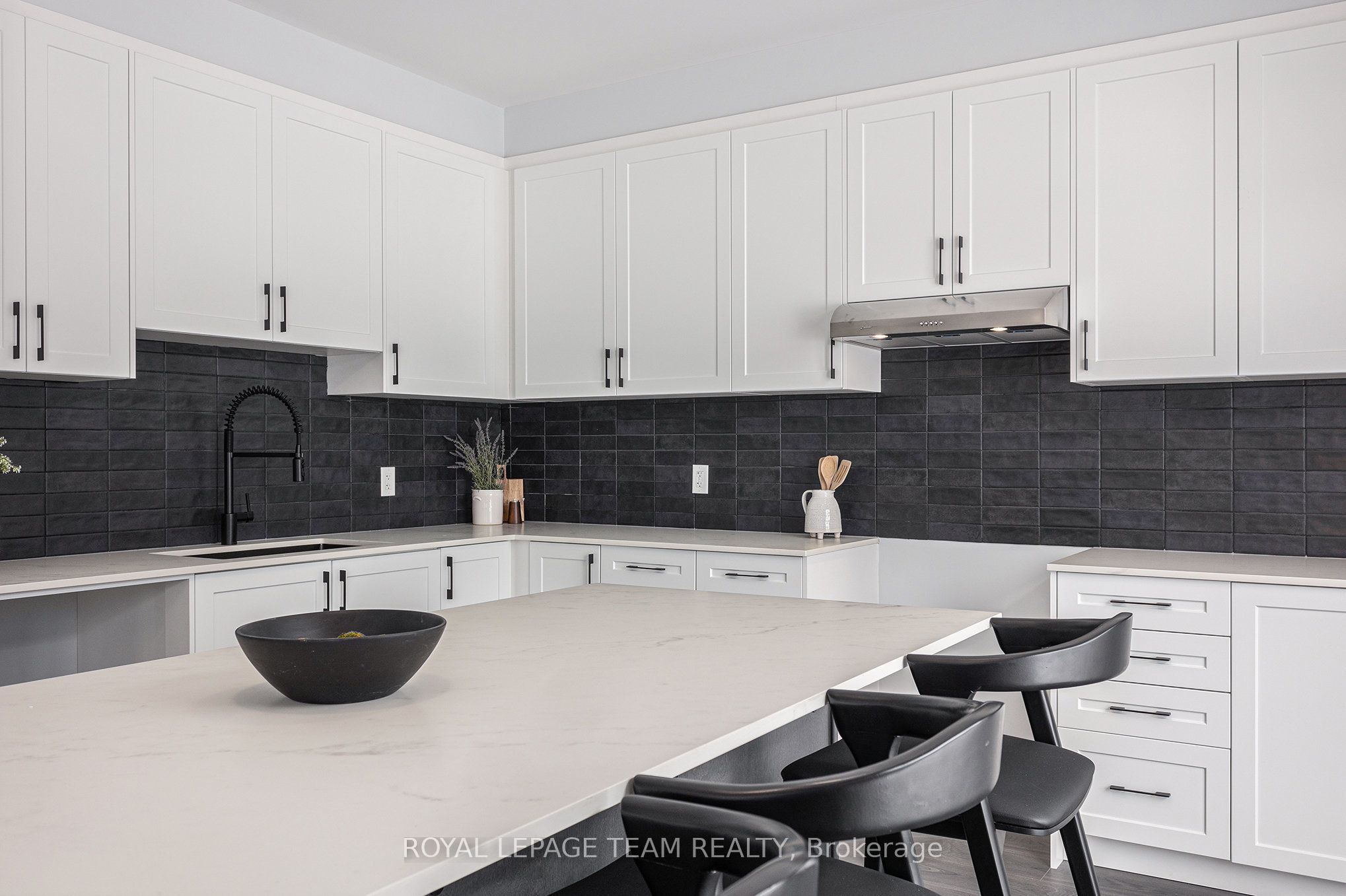 Lot 6004 Patchwork Street