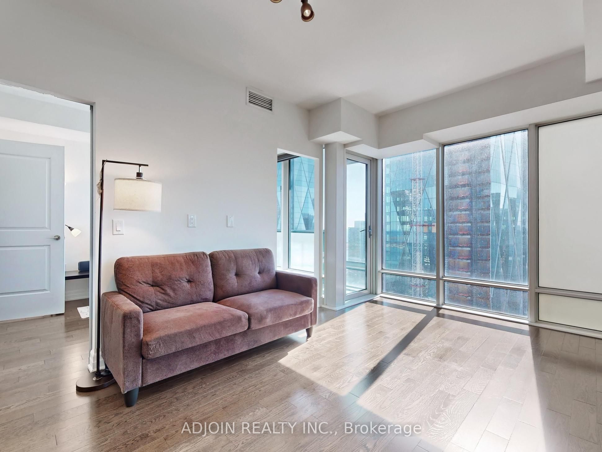 8 The Esplanade N/A 5303