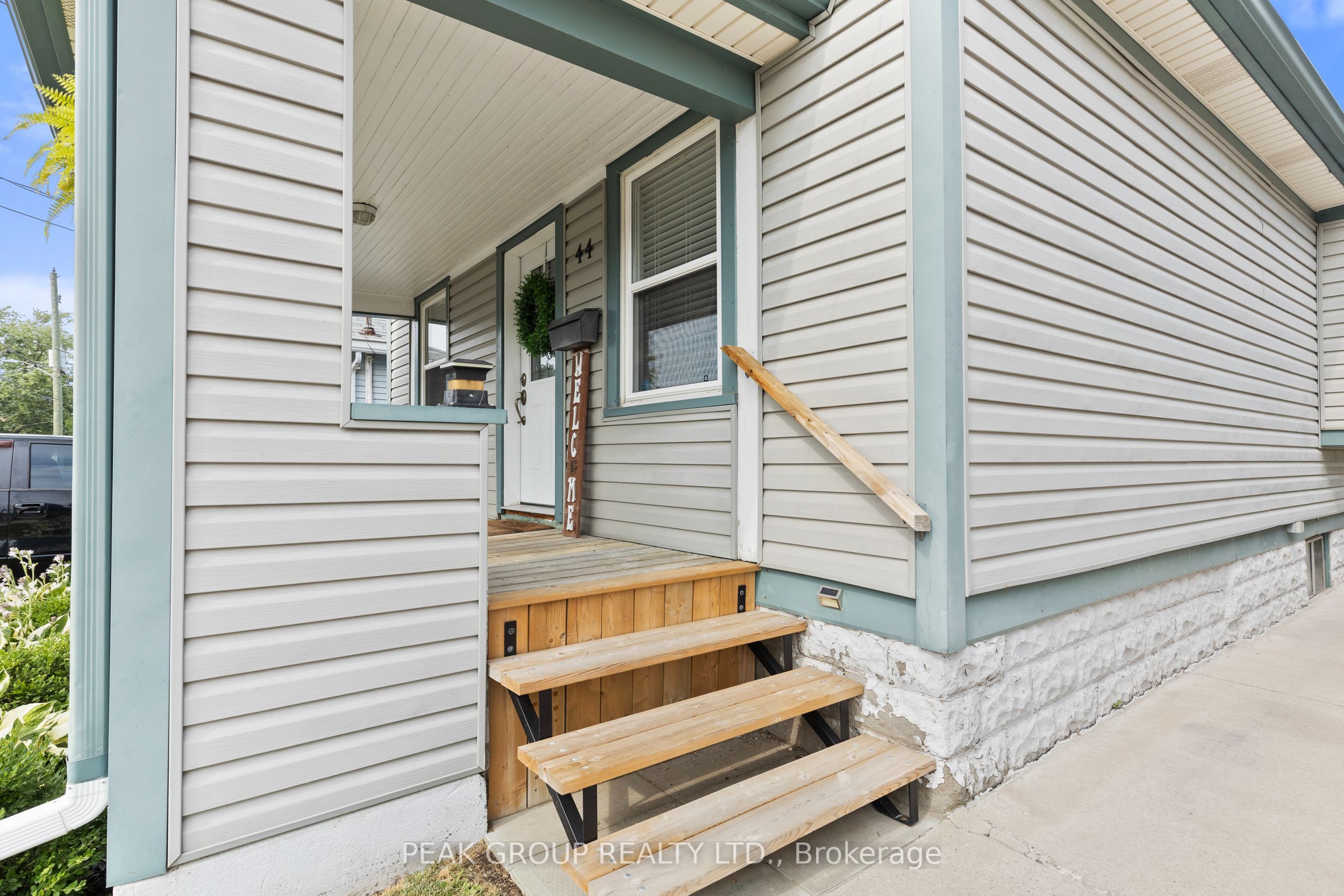 44 Richmond Avenue
