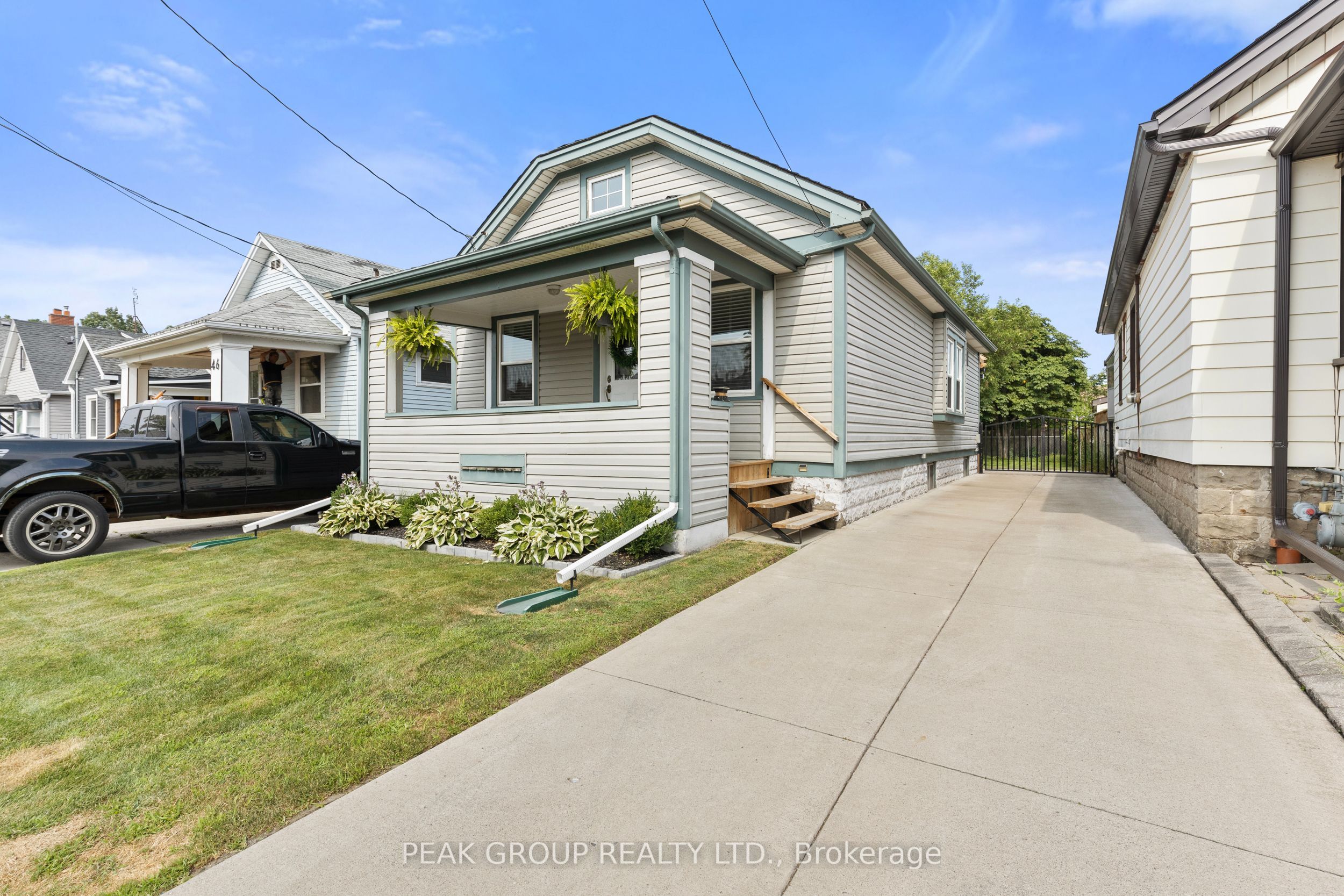 44 Richmond Avenue