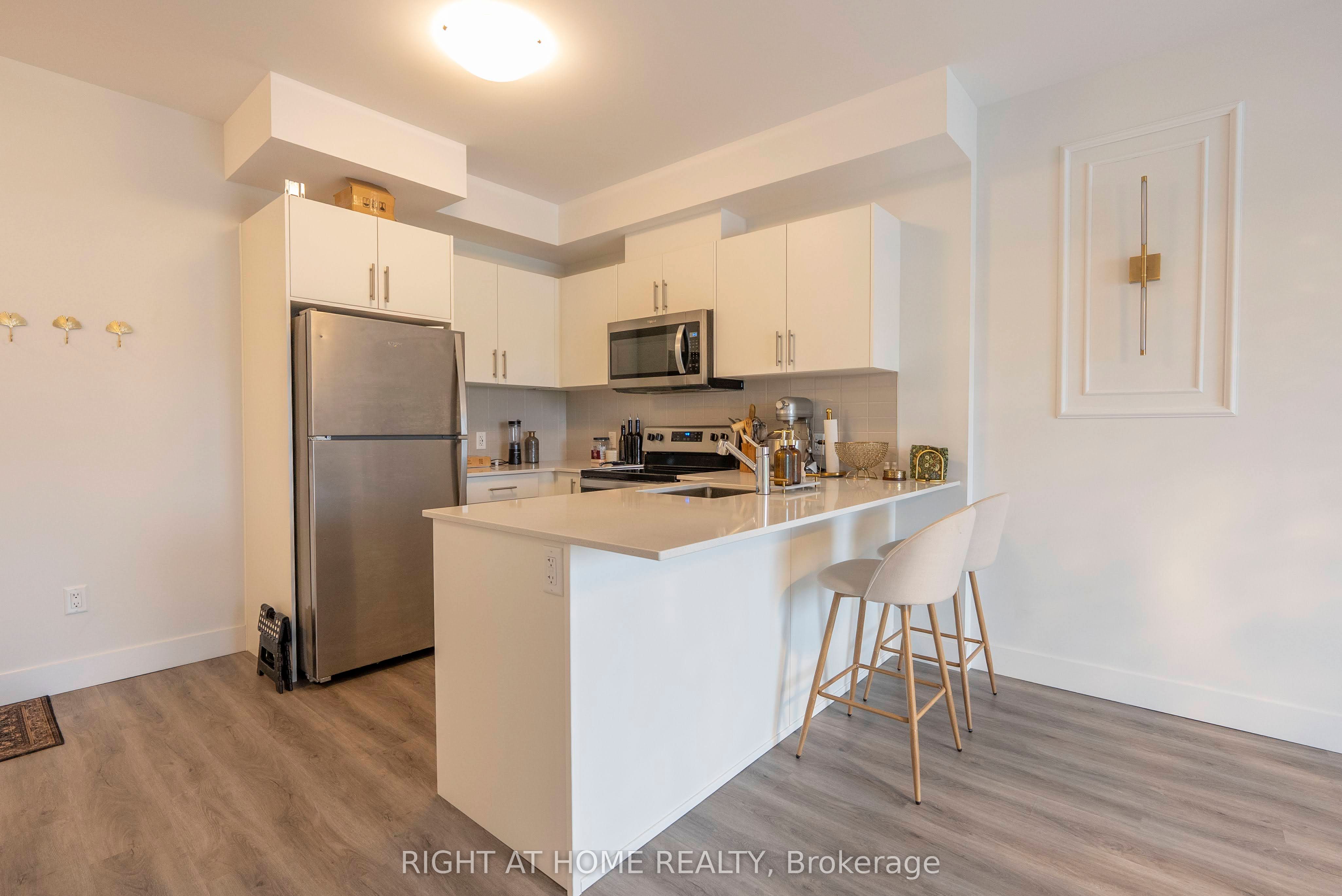 1000 Lackner Place E 302