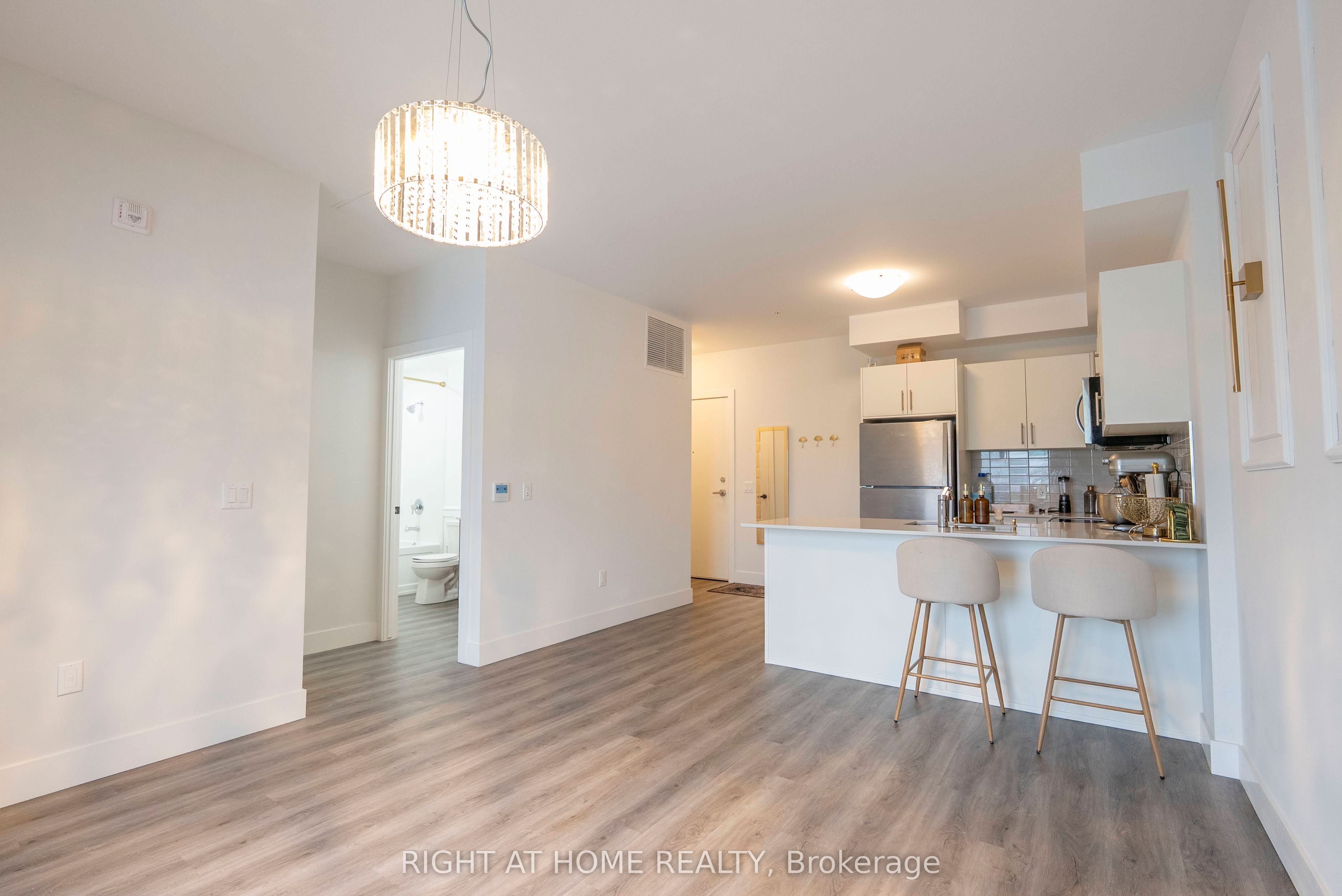 1000 Lackner Place E 302