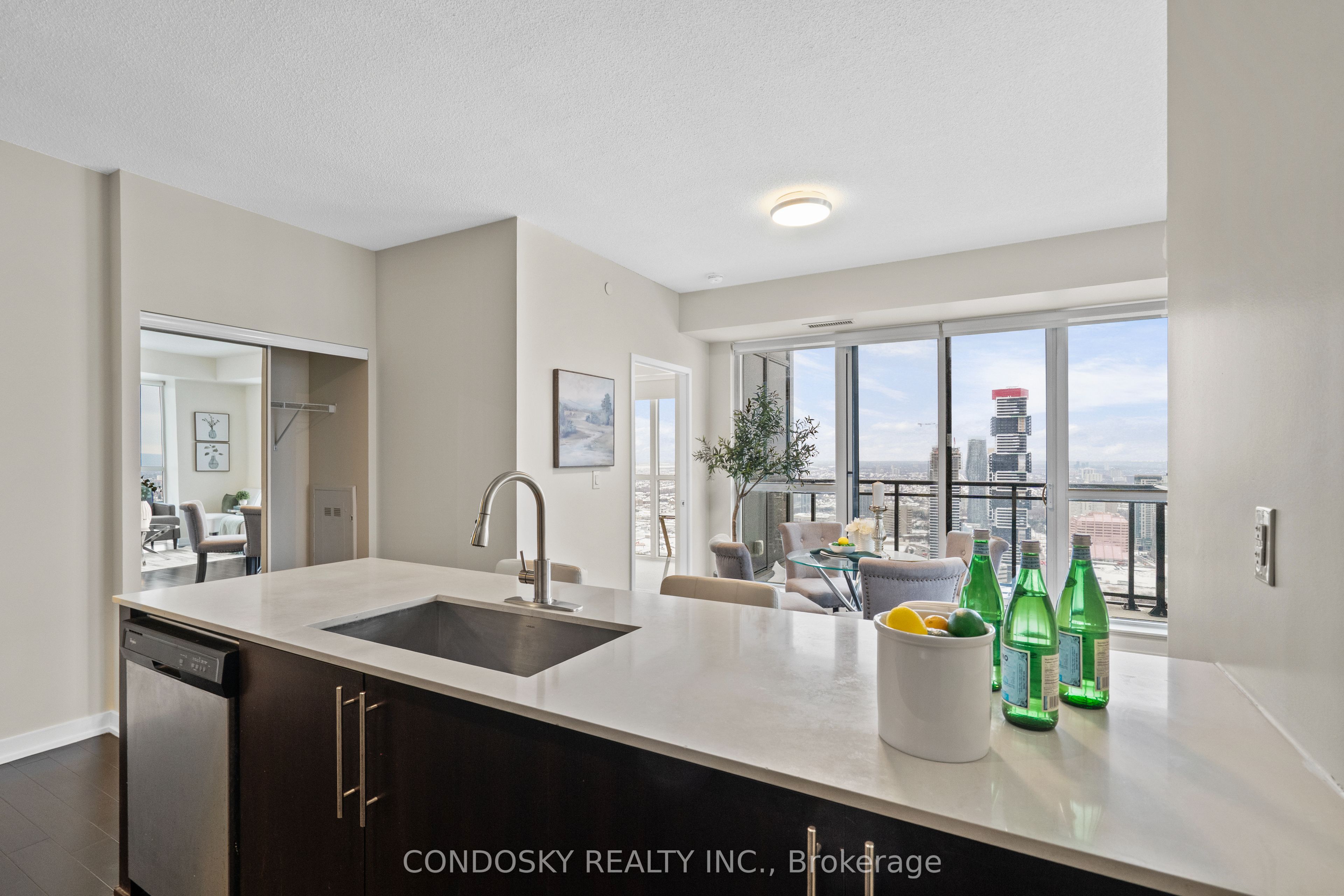 510 Curran Place 4109