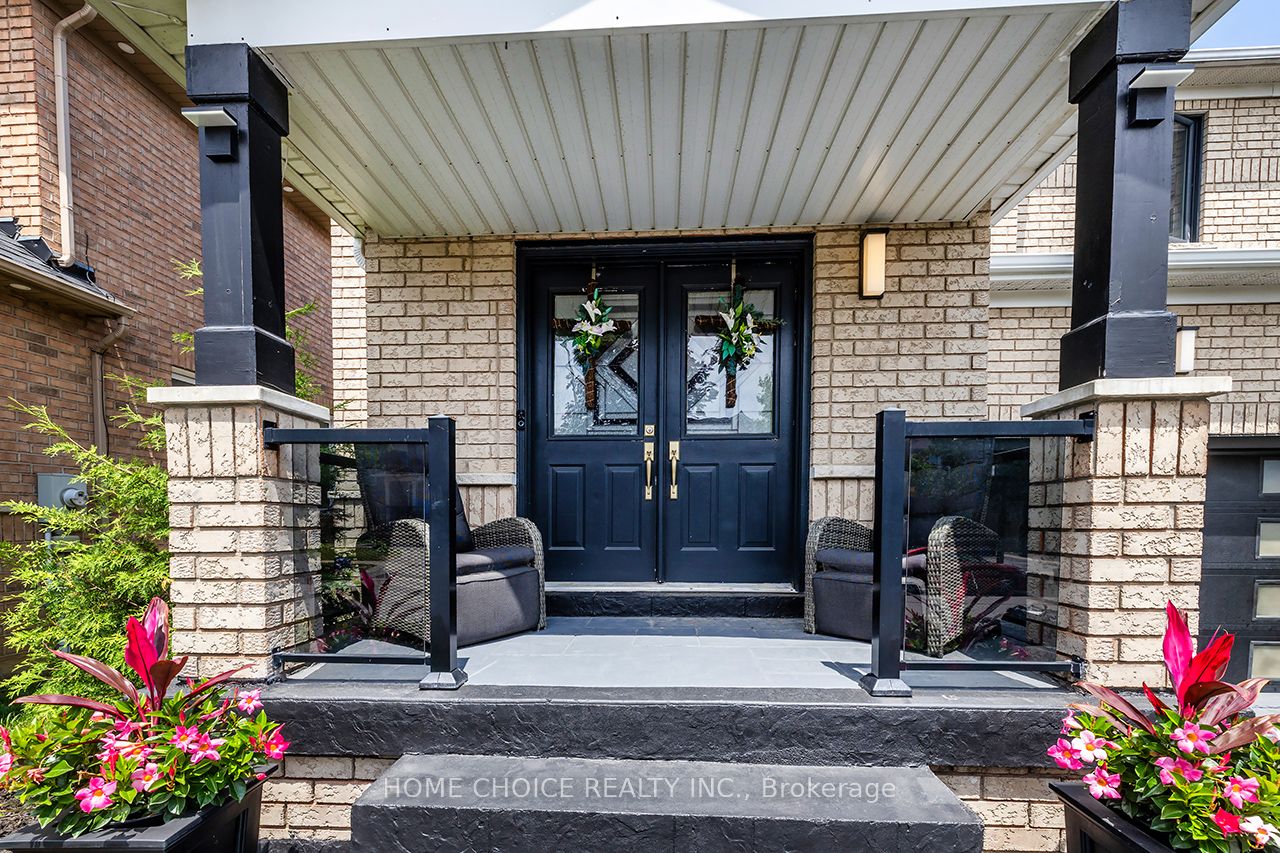 87 Beckett Crescent