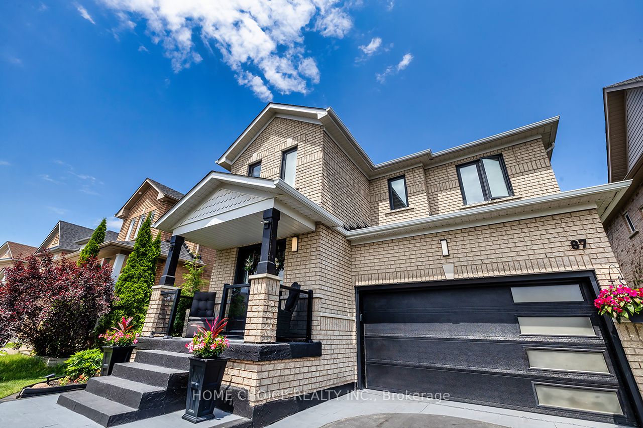 87 Beckett Crescent