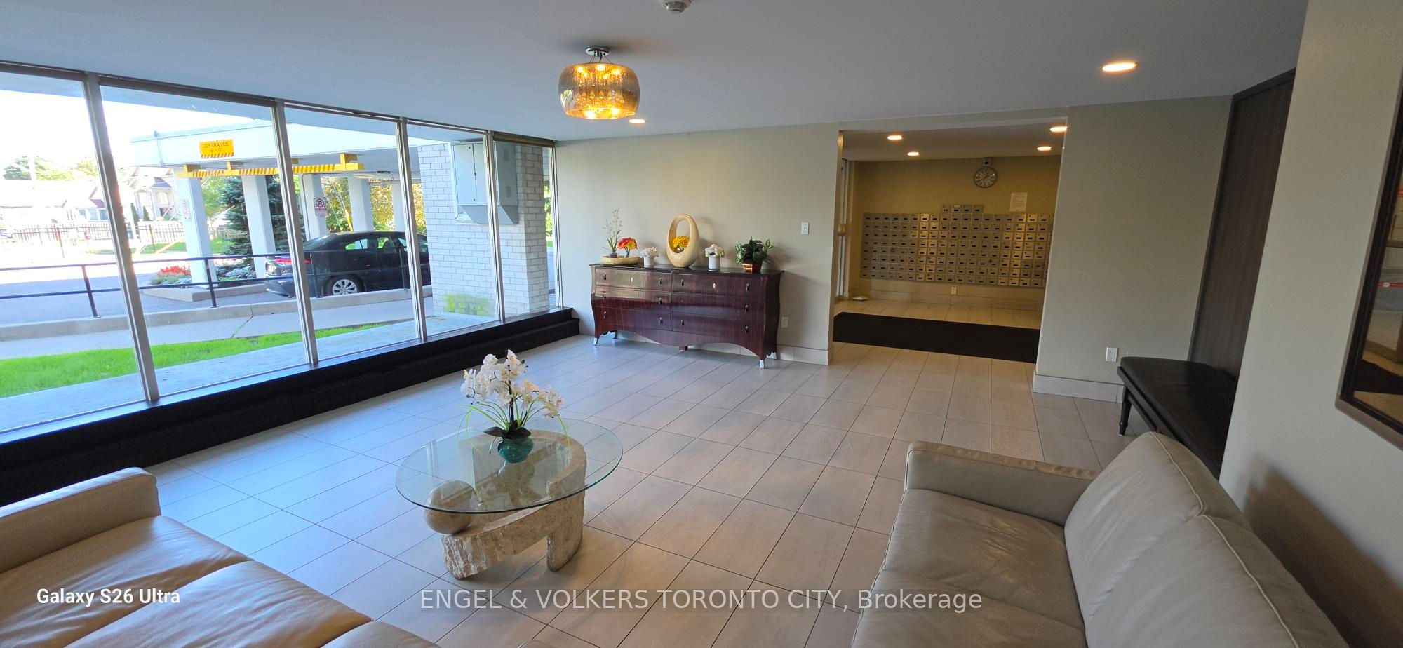 1100 Caven Street 1204