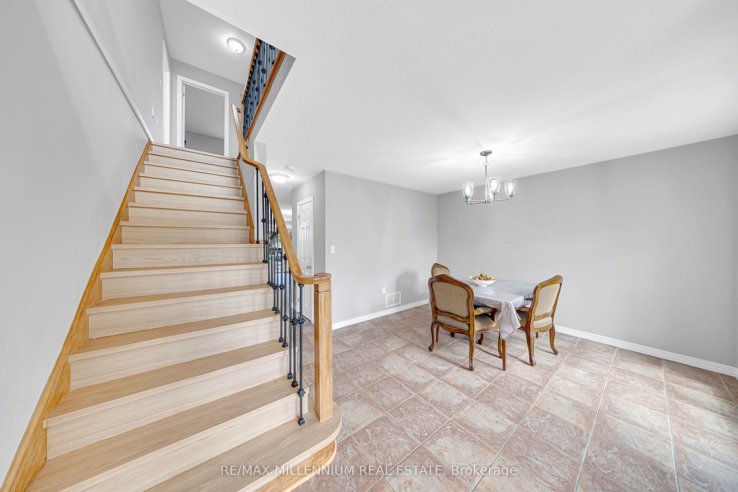 8 Bates Avenue