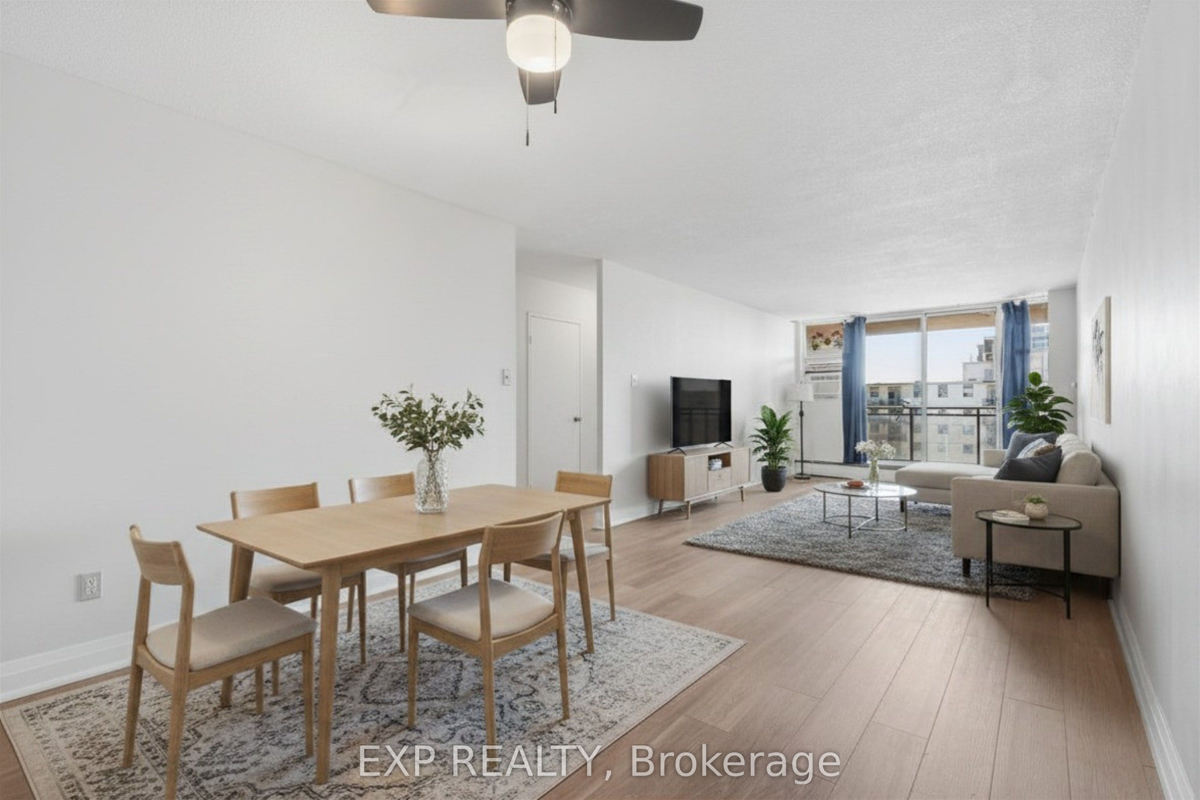 975 Warwick Court 1005