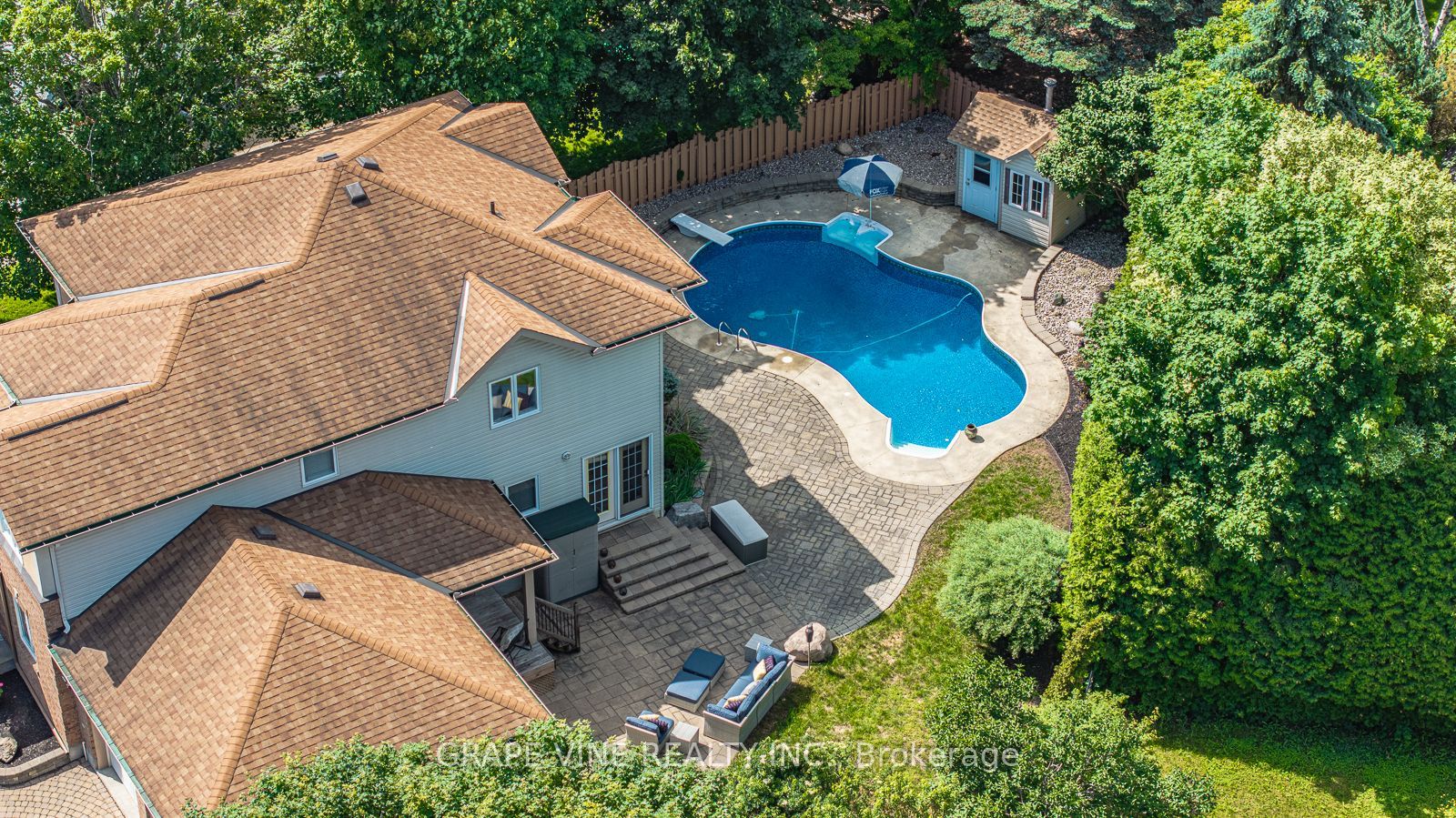 4 Carbery Drive