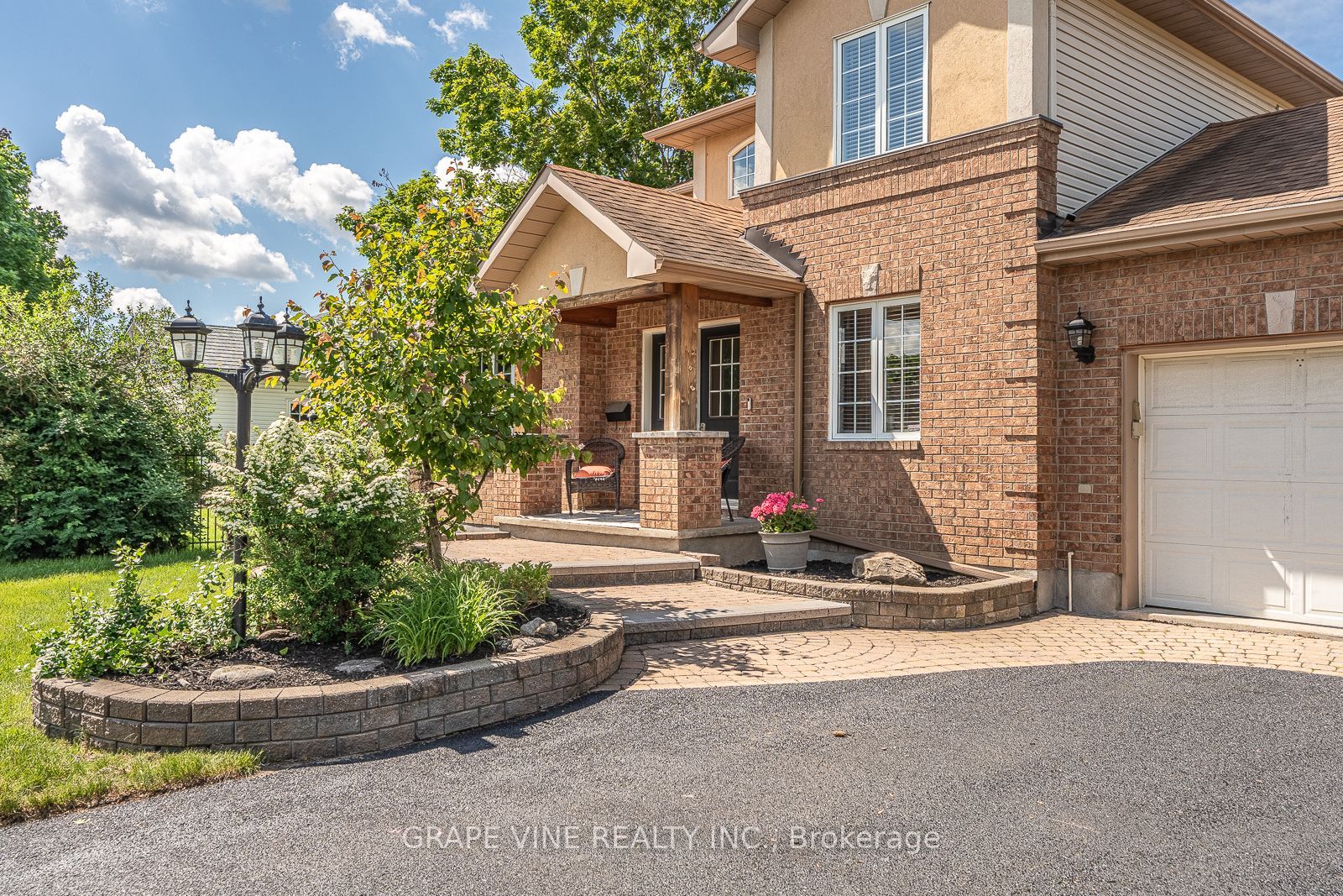 4 Carbery Drive