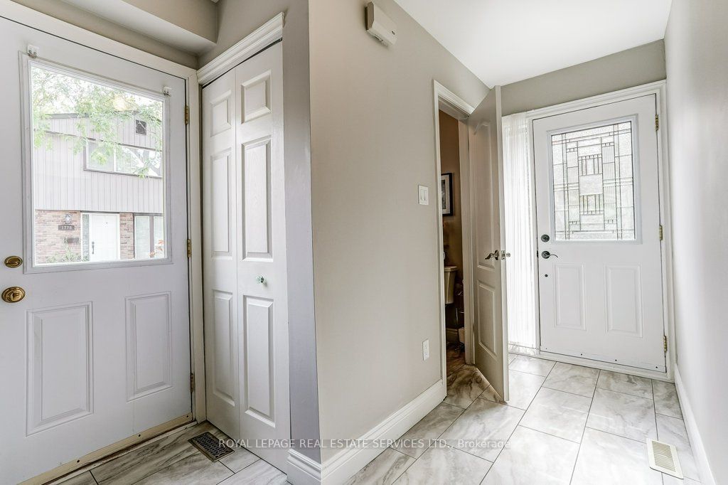 1770 Hyde Mill Crescent