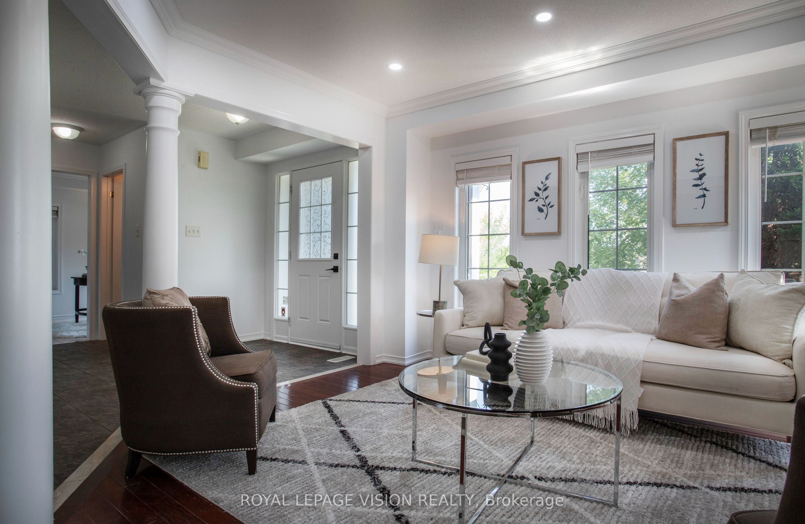 2 Laprade Square