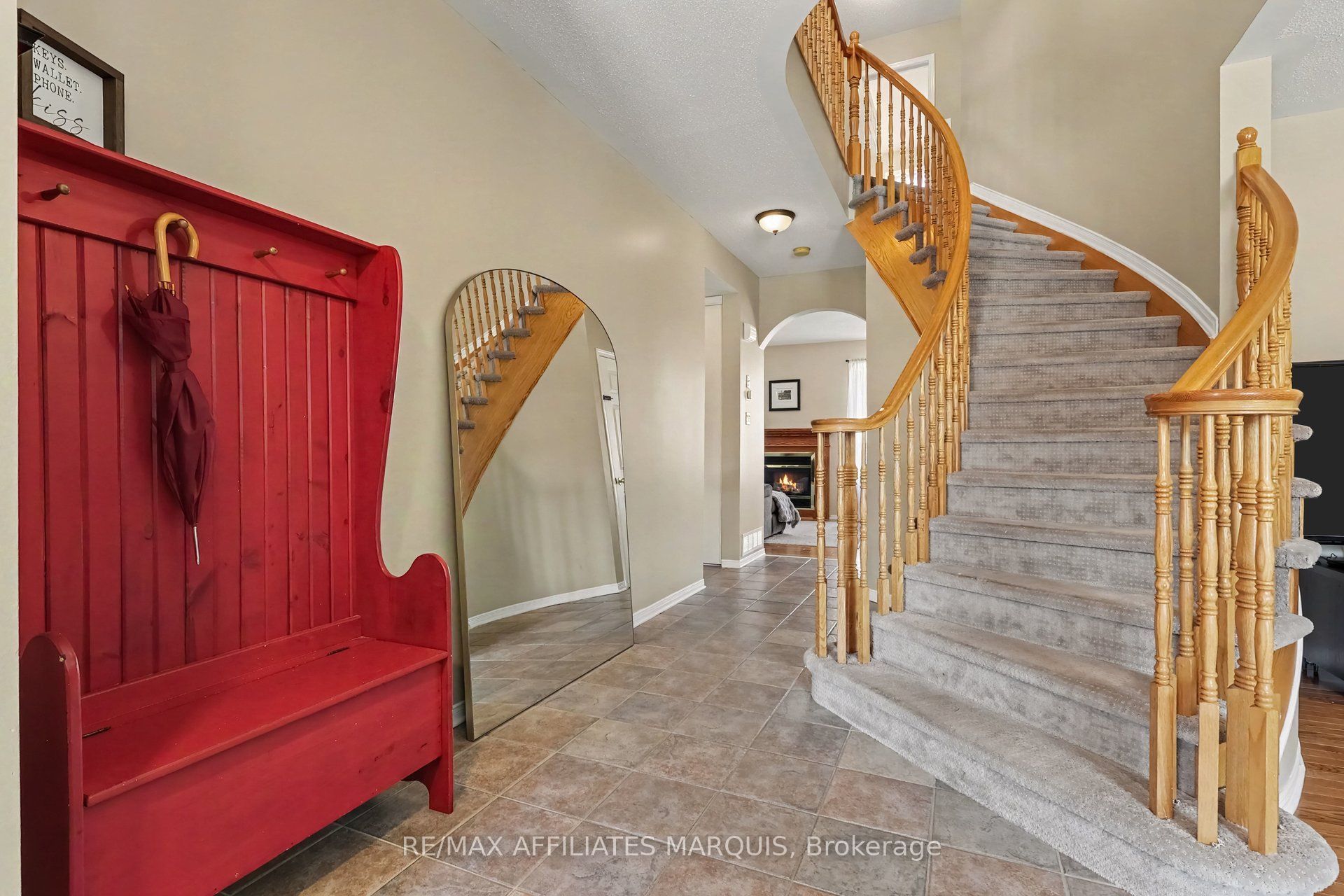 218 Annapolis Circle