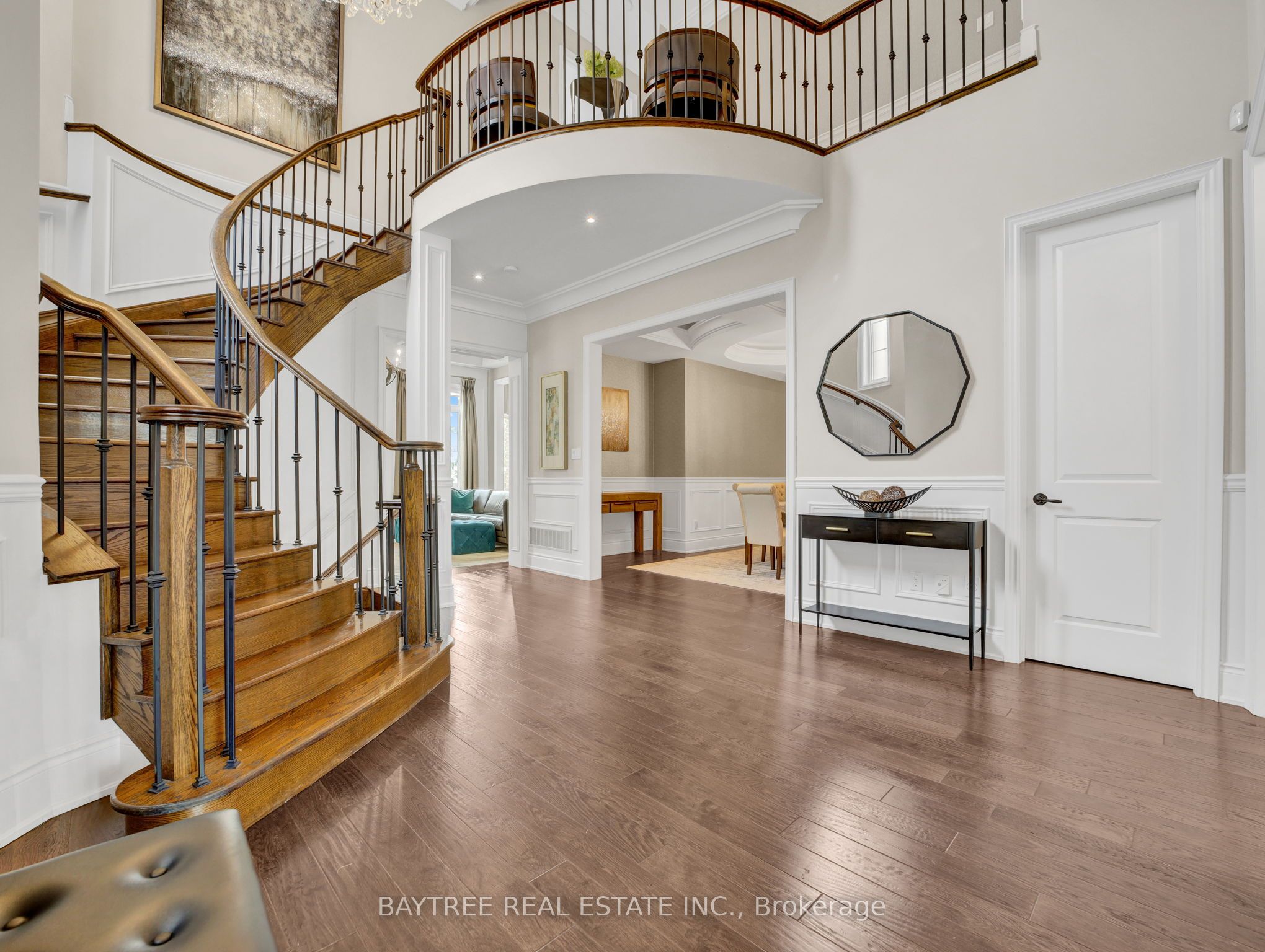 16 Hickory Ridge Court