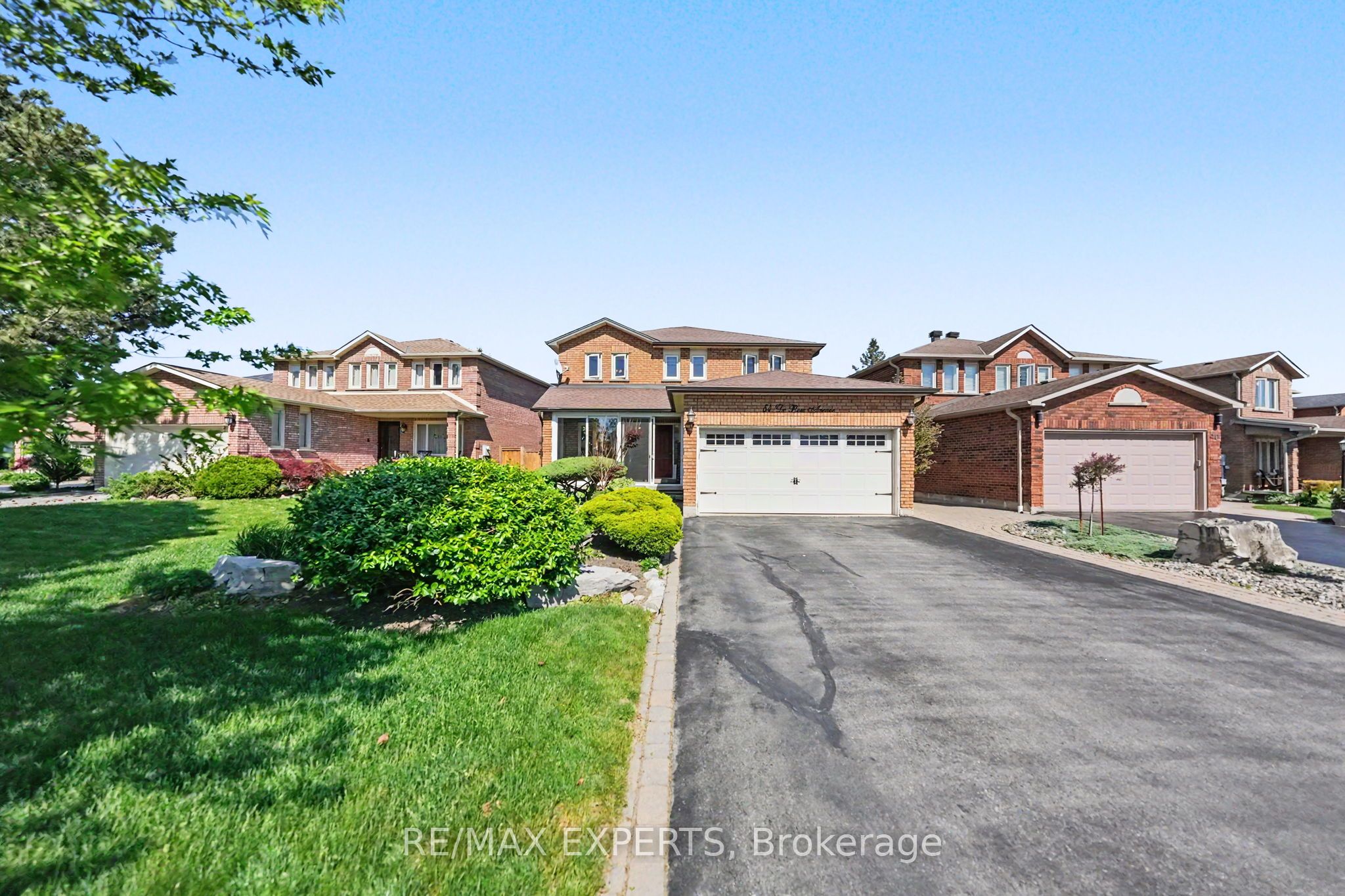 54 De Rose Avenue