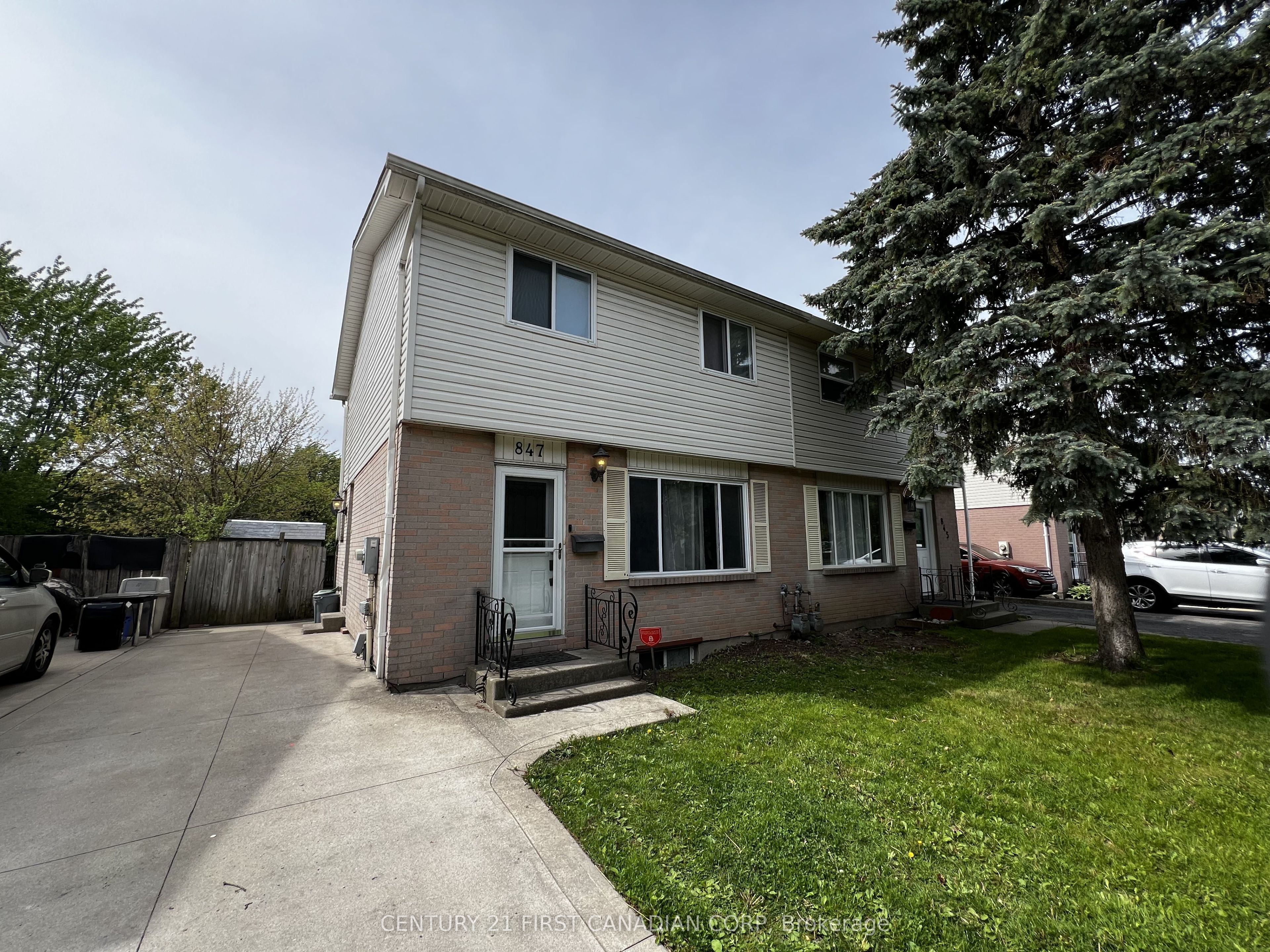 847 Jalna Boulevard