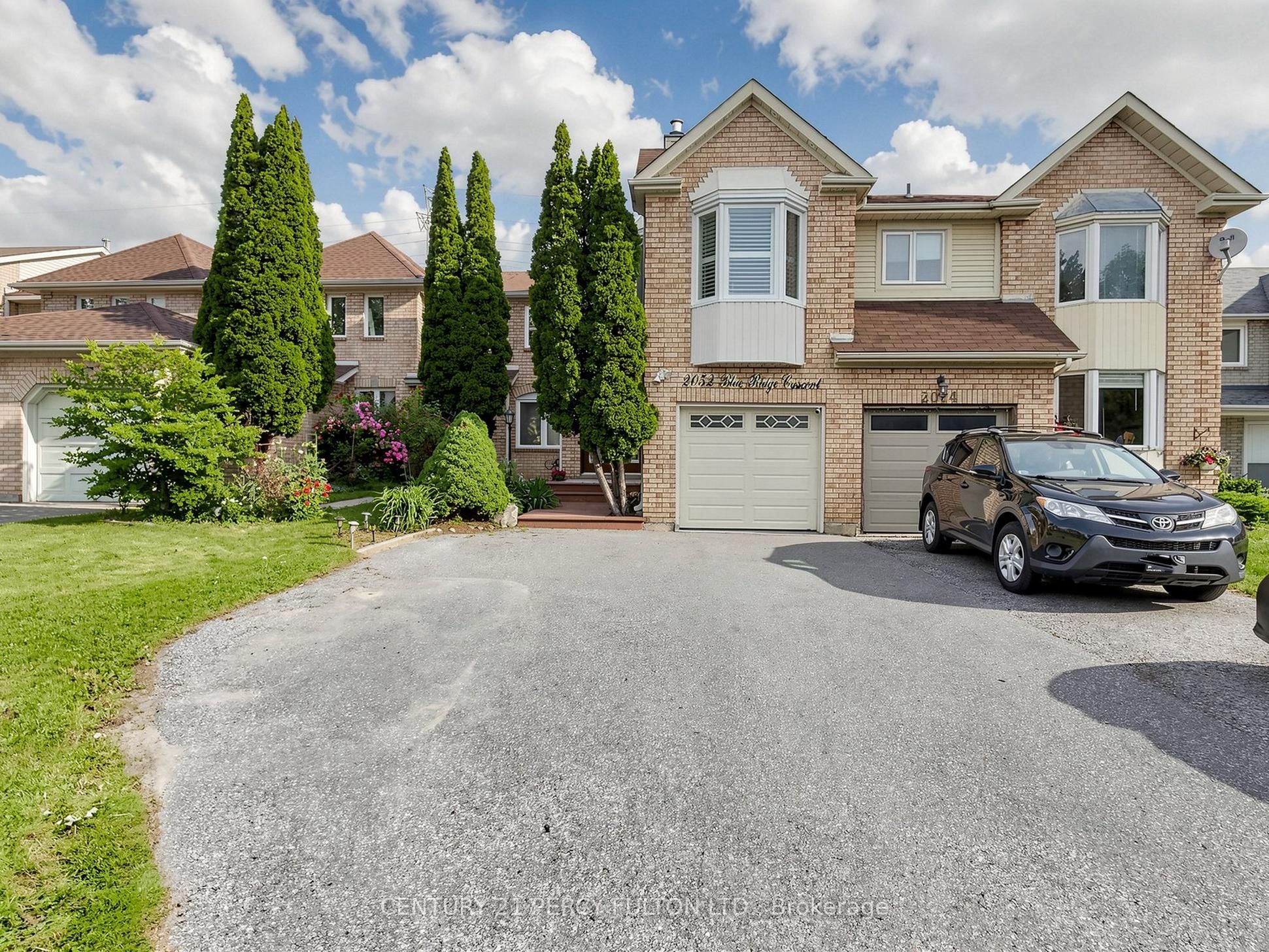 2052 Blue Ridge Crescent