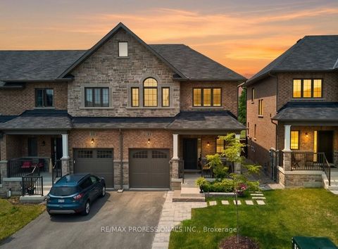 31 Gord Matthews Way Uxbridge ON L9P 0E9