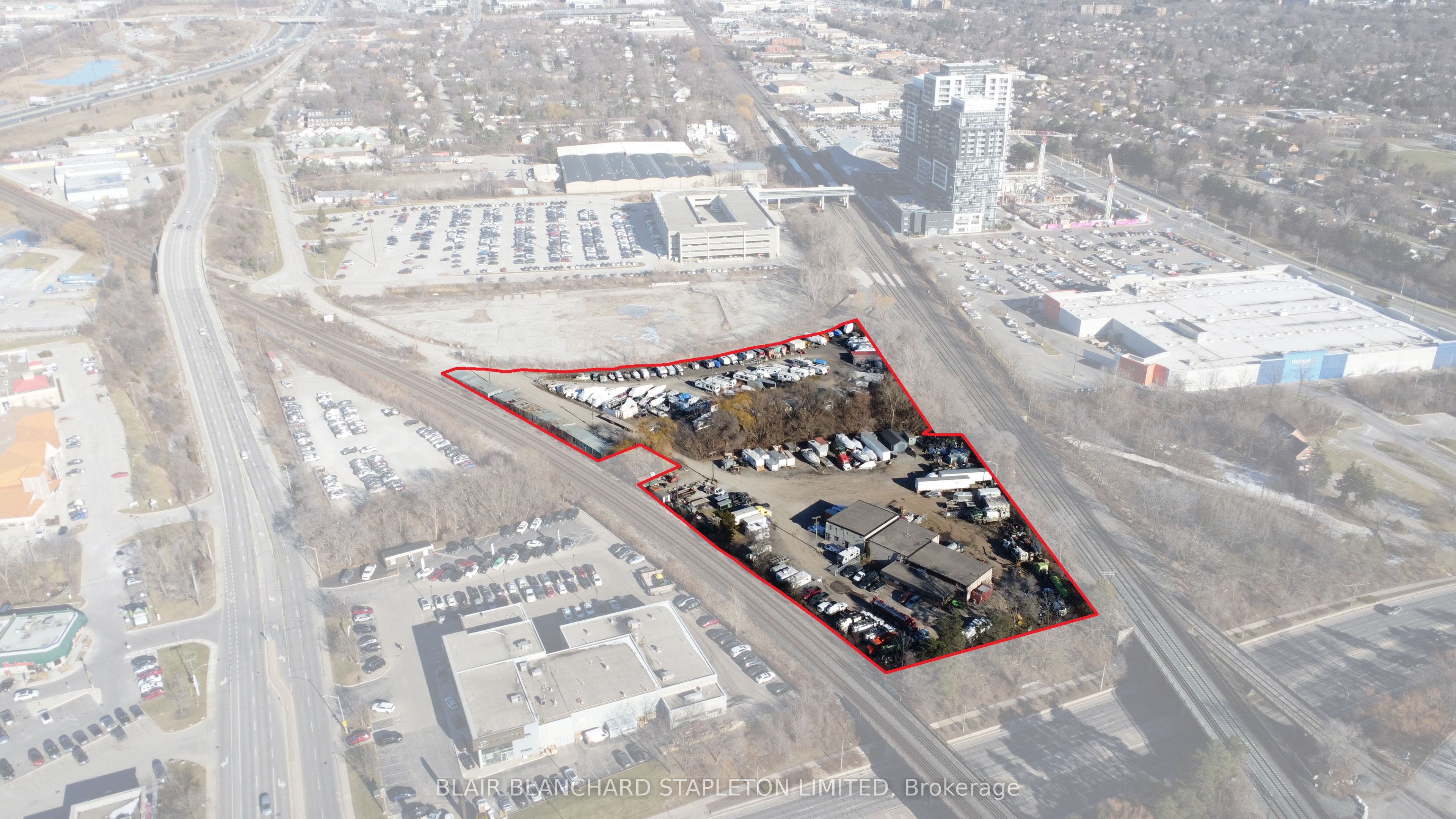 2070, 2078 Queensway Drive