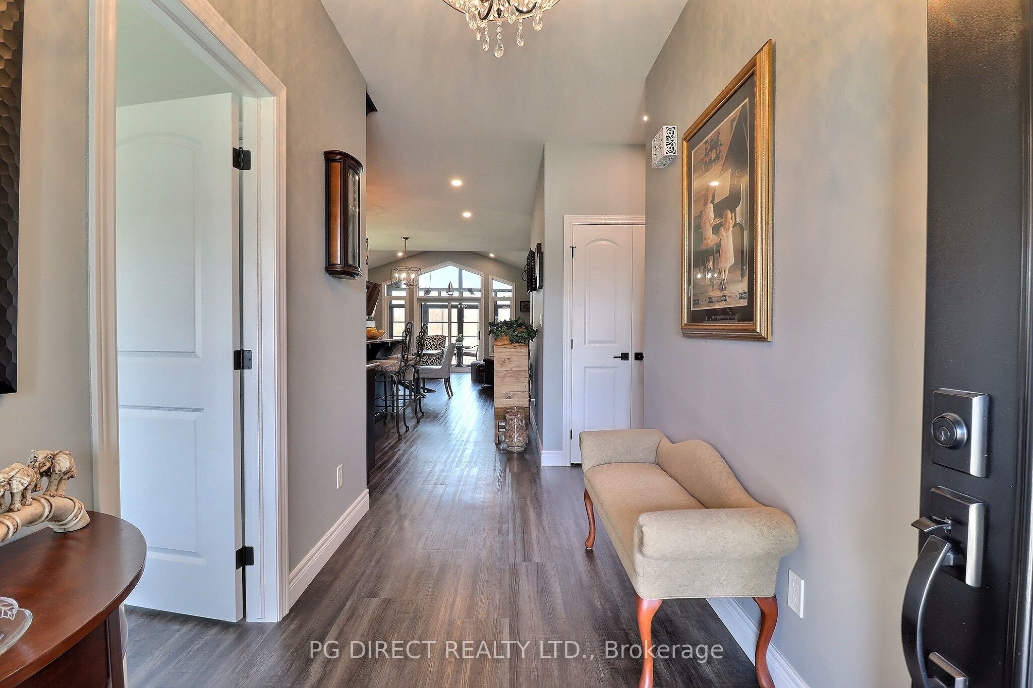 23 Winchester Crescent