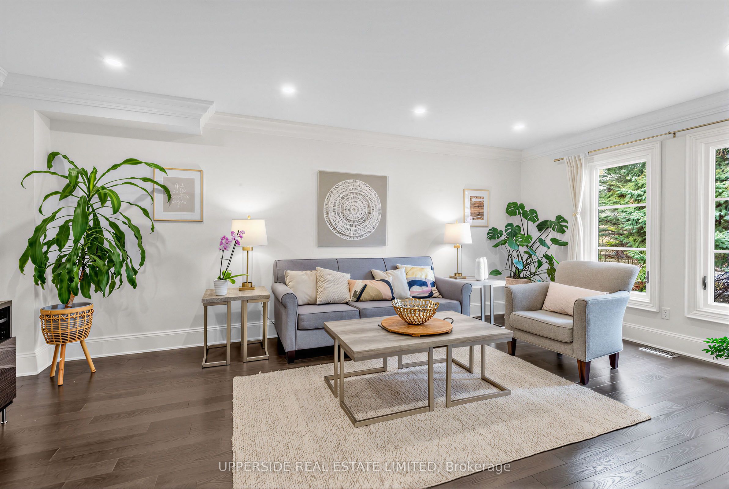 986 Stonehaven Avenue