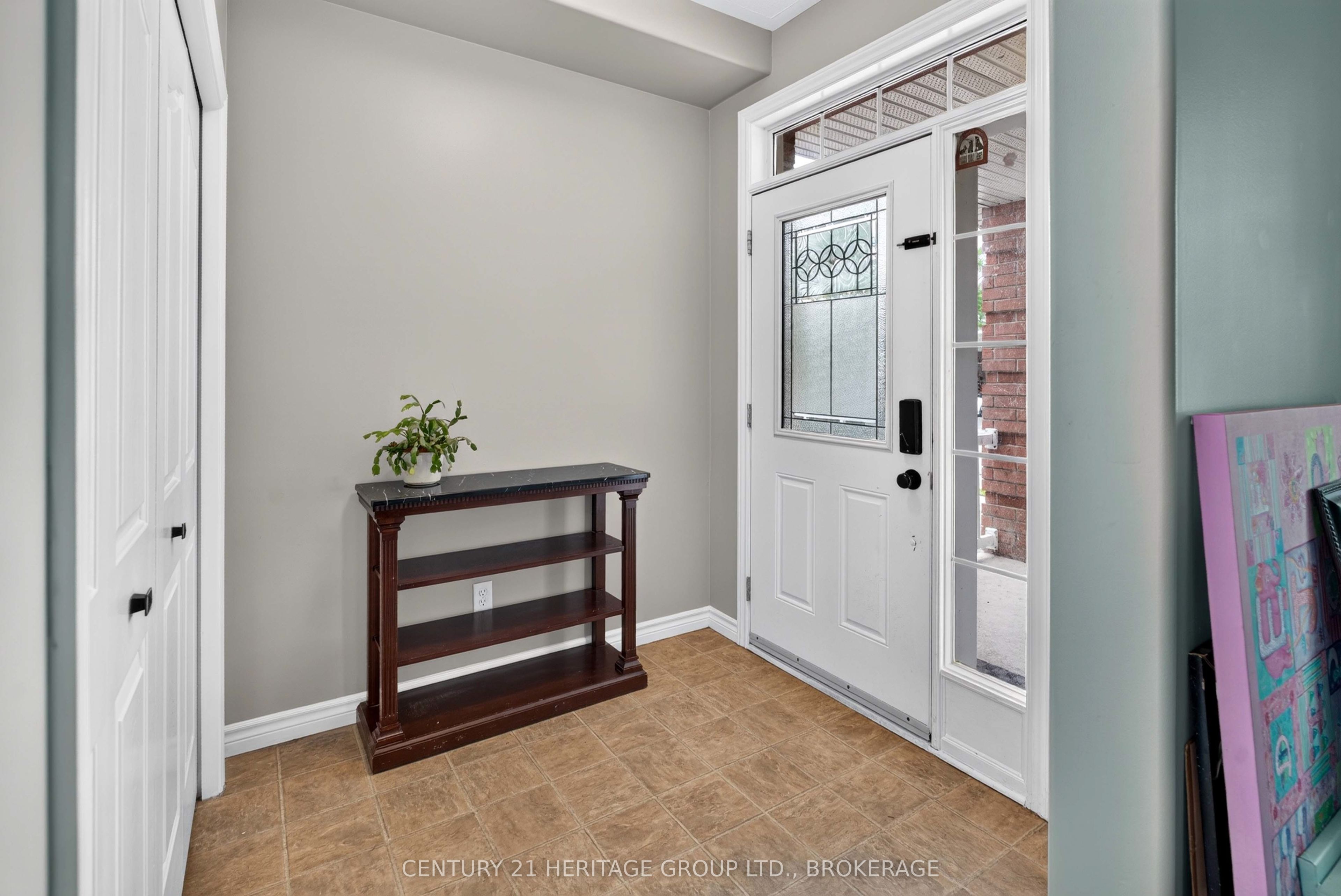 855 Lotus Avenue