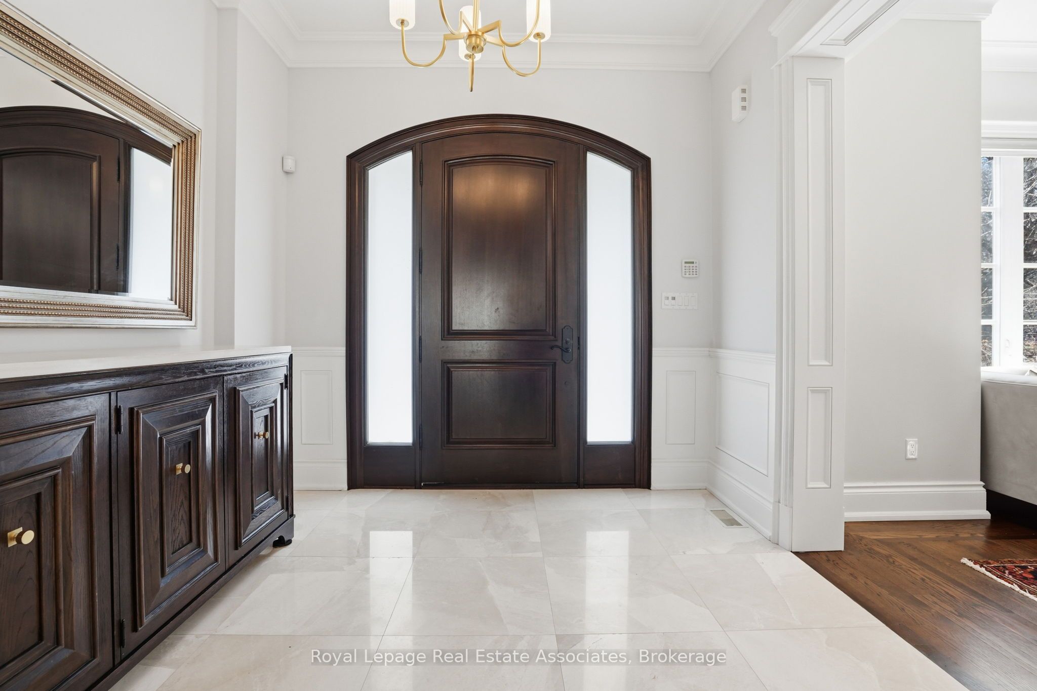 1395 Trotwood Avenue