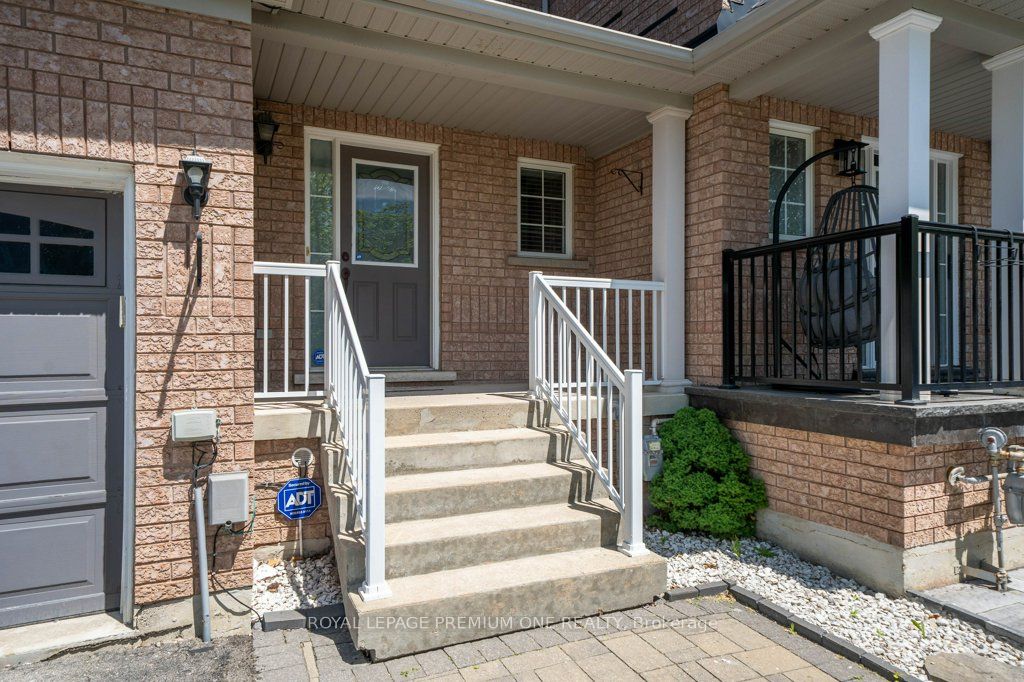 13 Summitridge Court