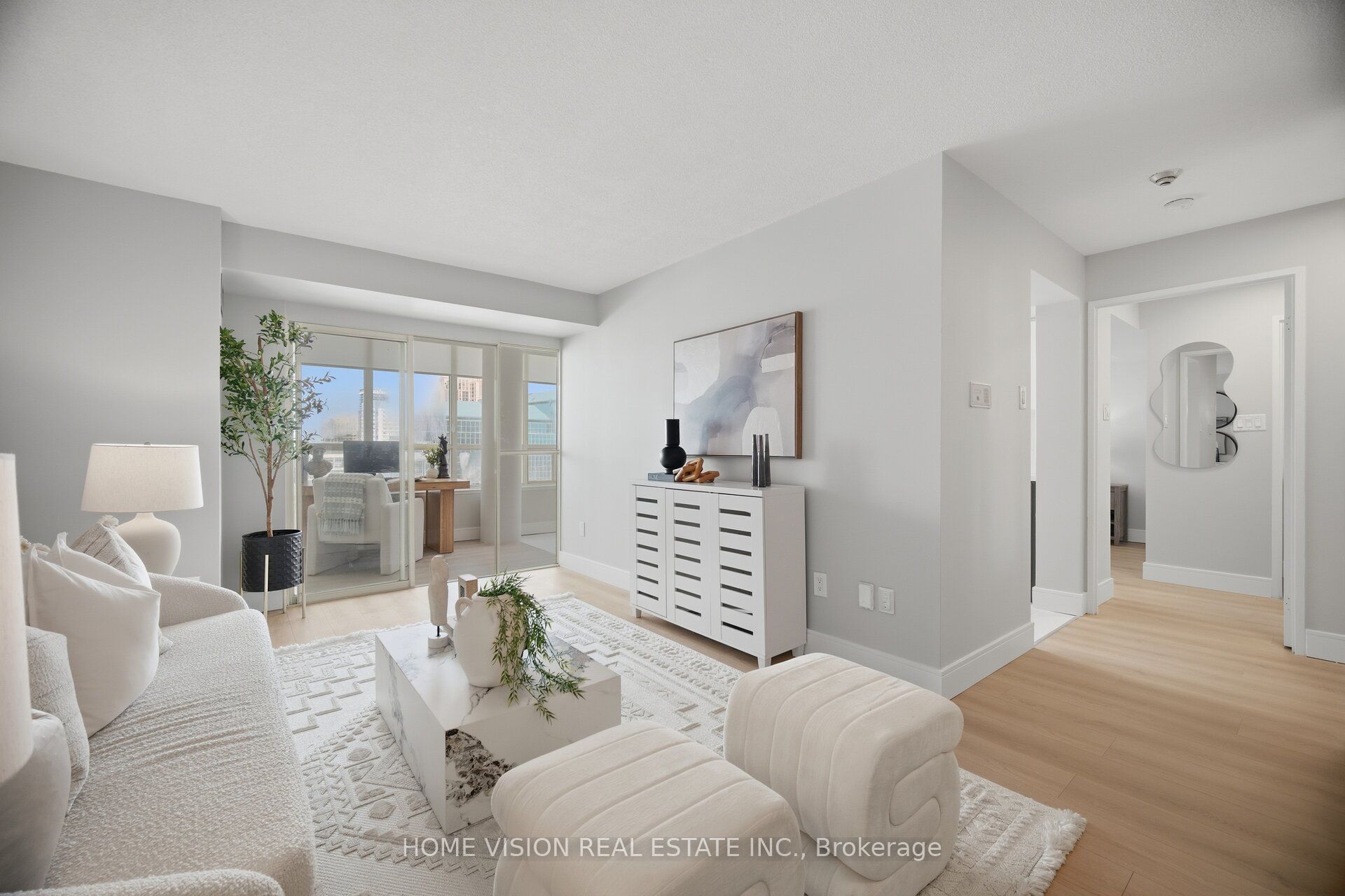 400 Webb Drive S 1407