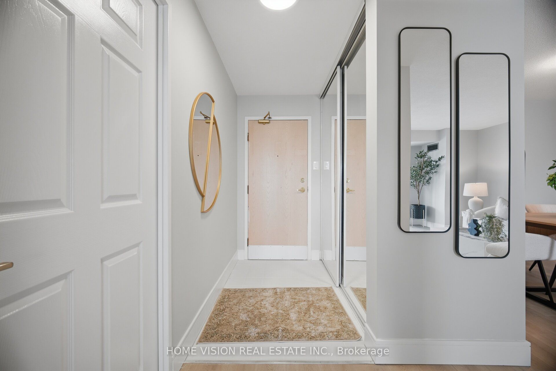 400 Webb Drive S 1407