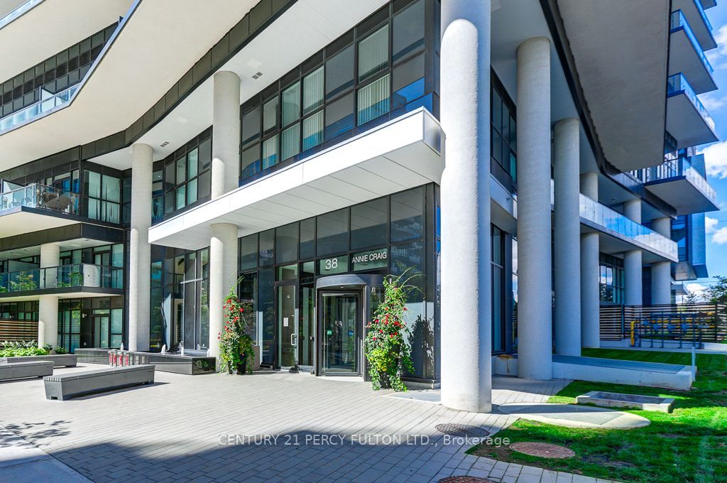 38 Annie Craig Drive 1110