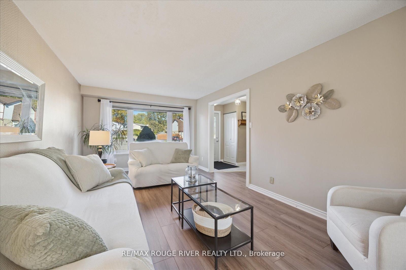 695 Hillcroft Street