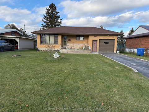 506 14th Street Hanover ON N4N 1Z9