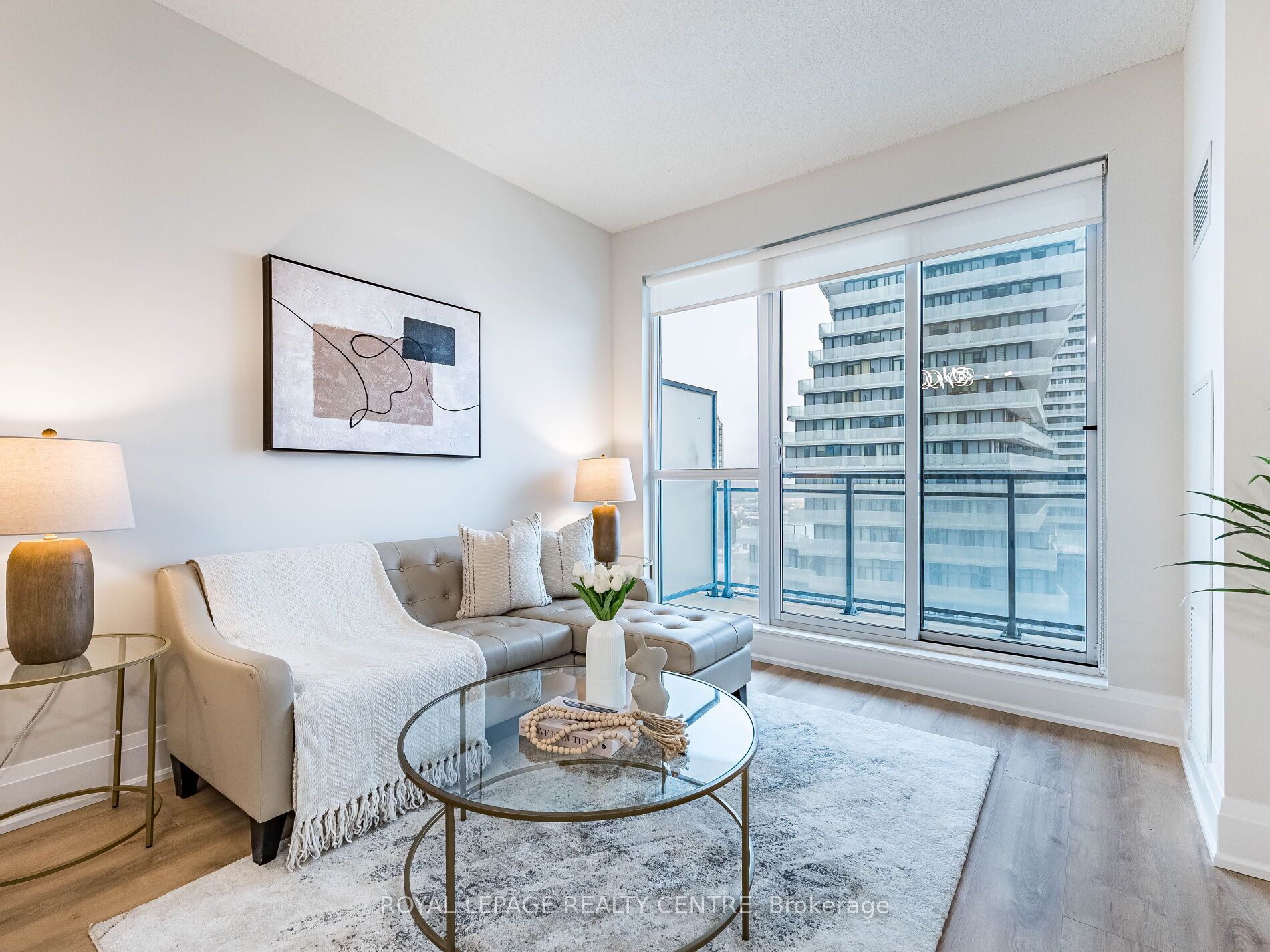 4011 Brickstone Mews 809