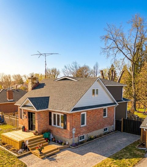 20 Elgin Street Halton Hills ON L7G 3M3