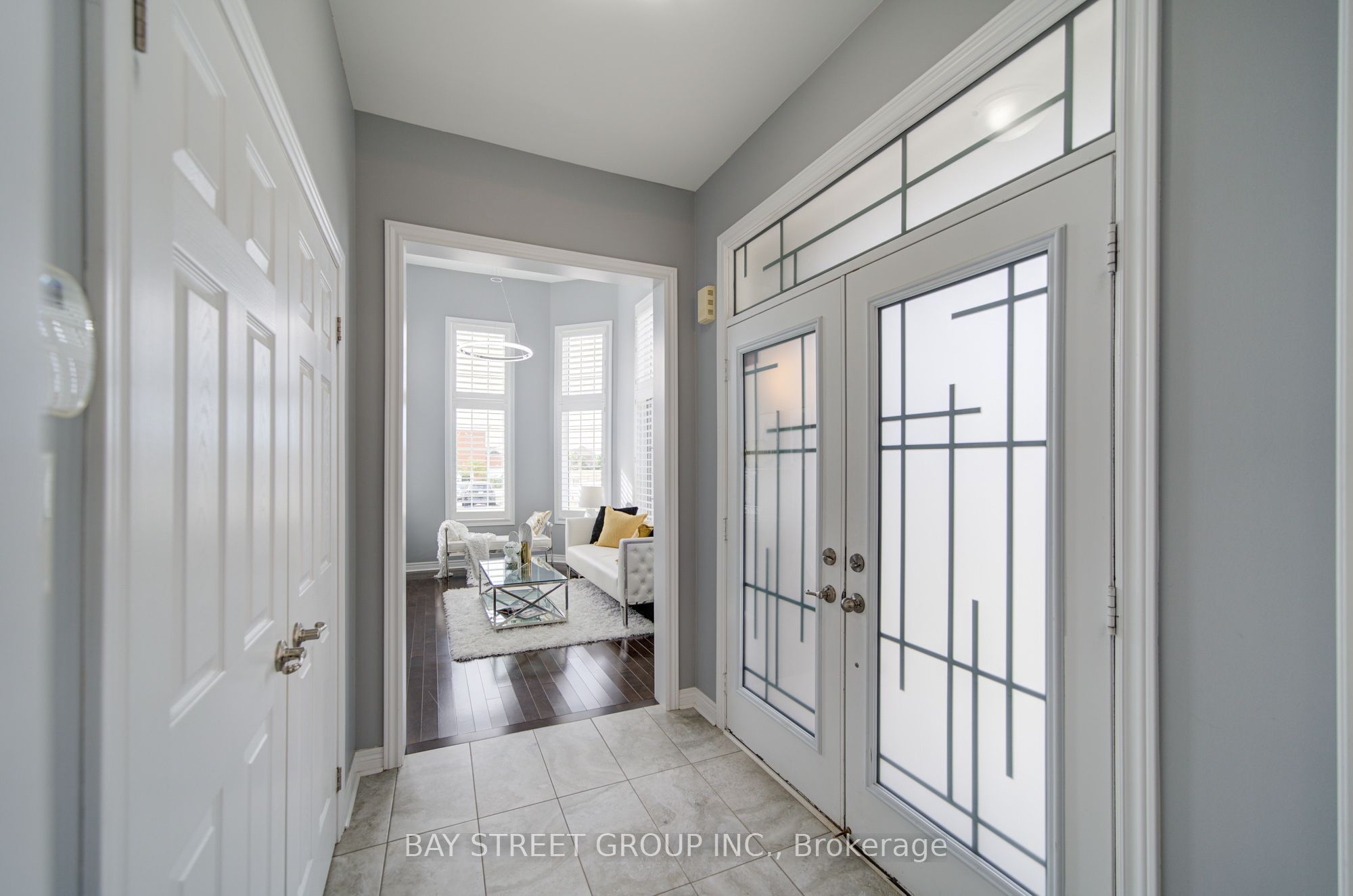 382 Begonia Gardens