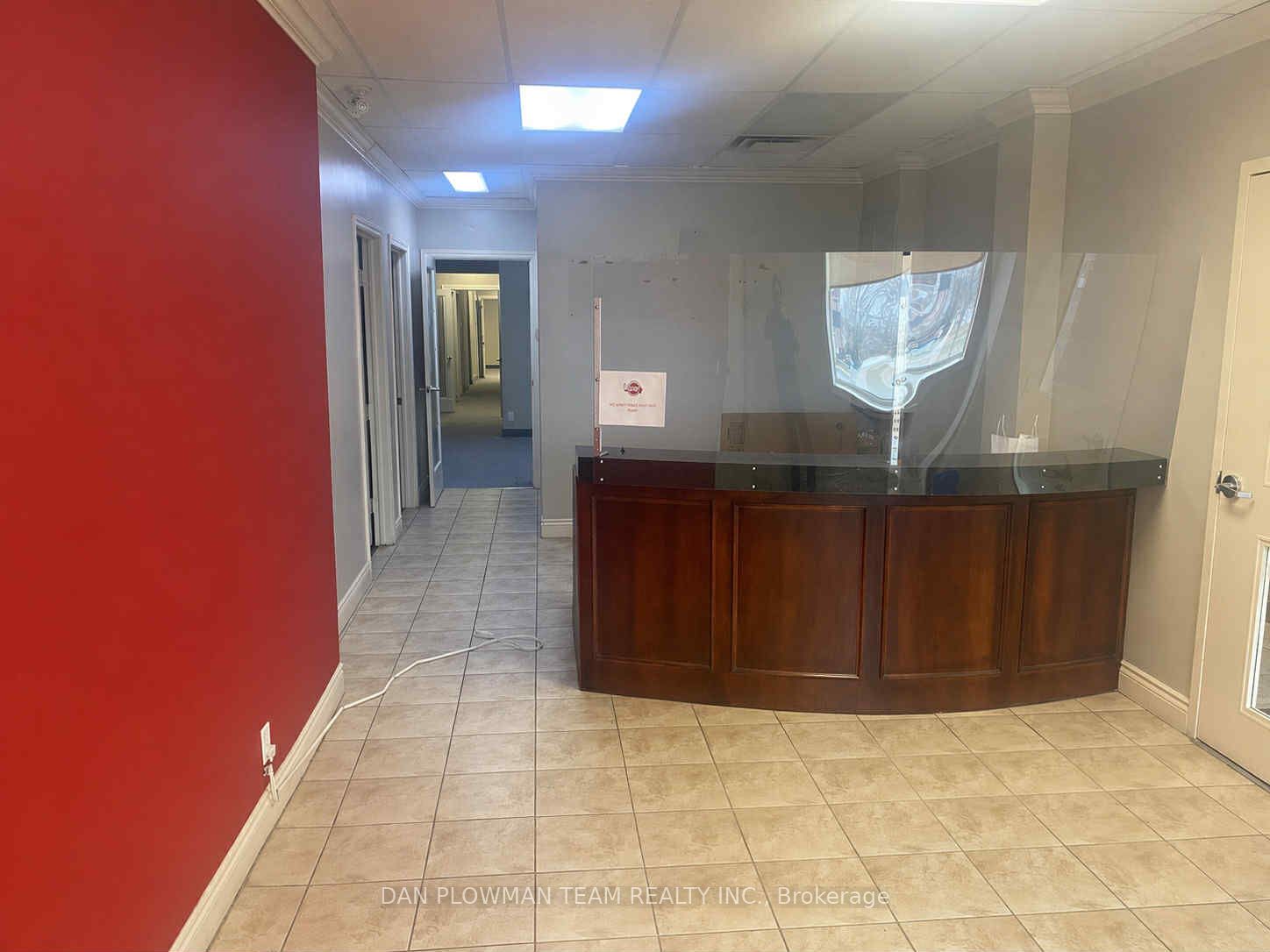360 King Street W 101
