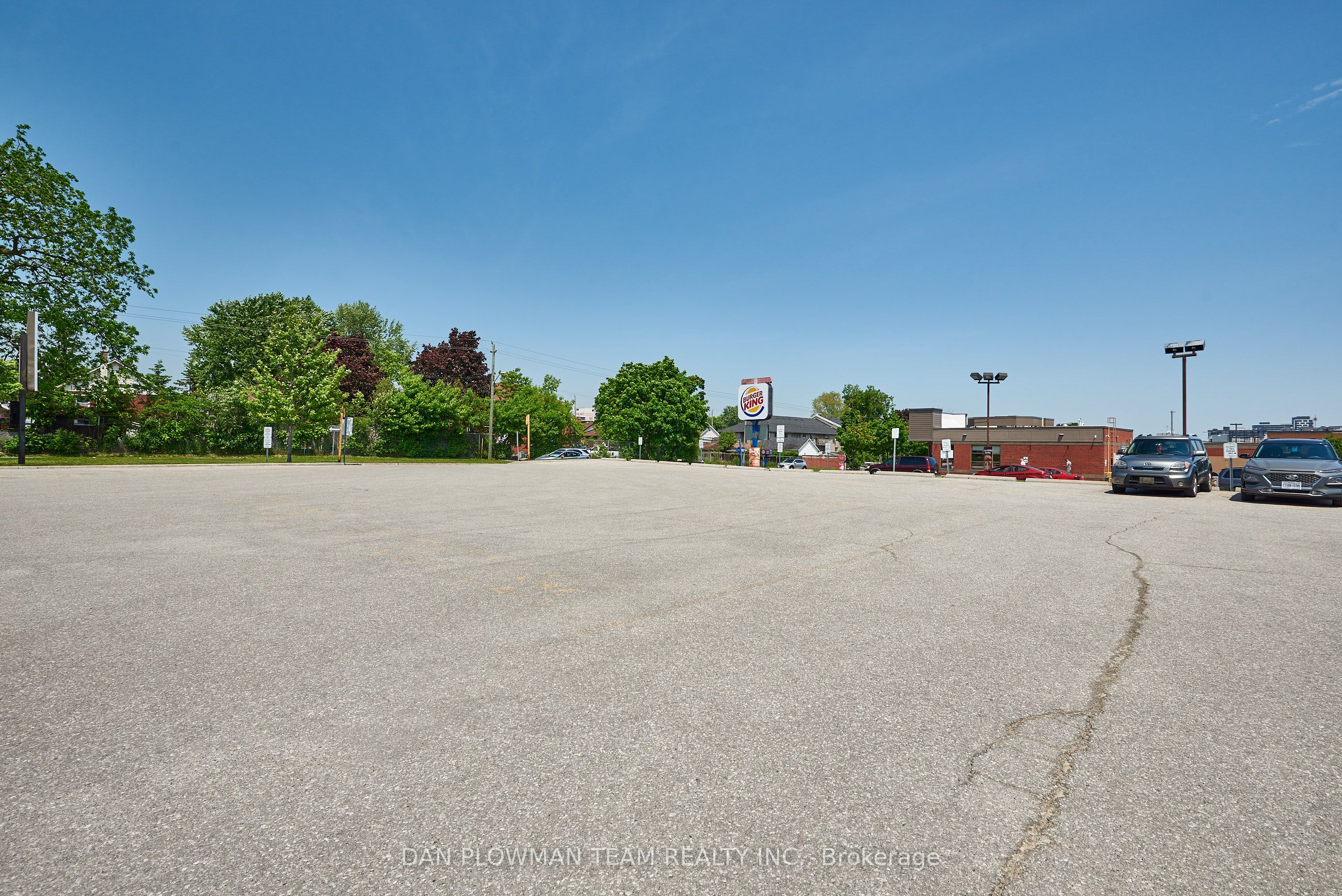 360 King Street W 101