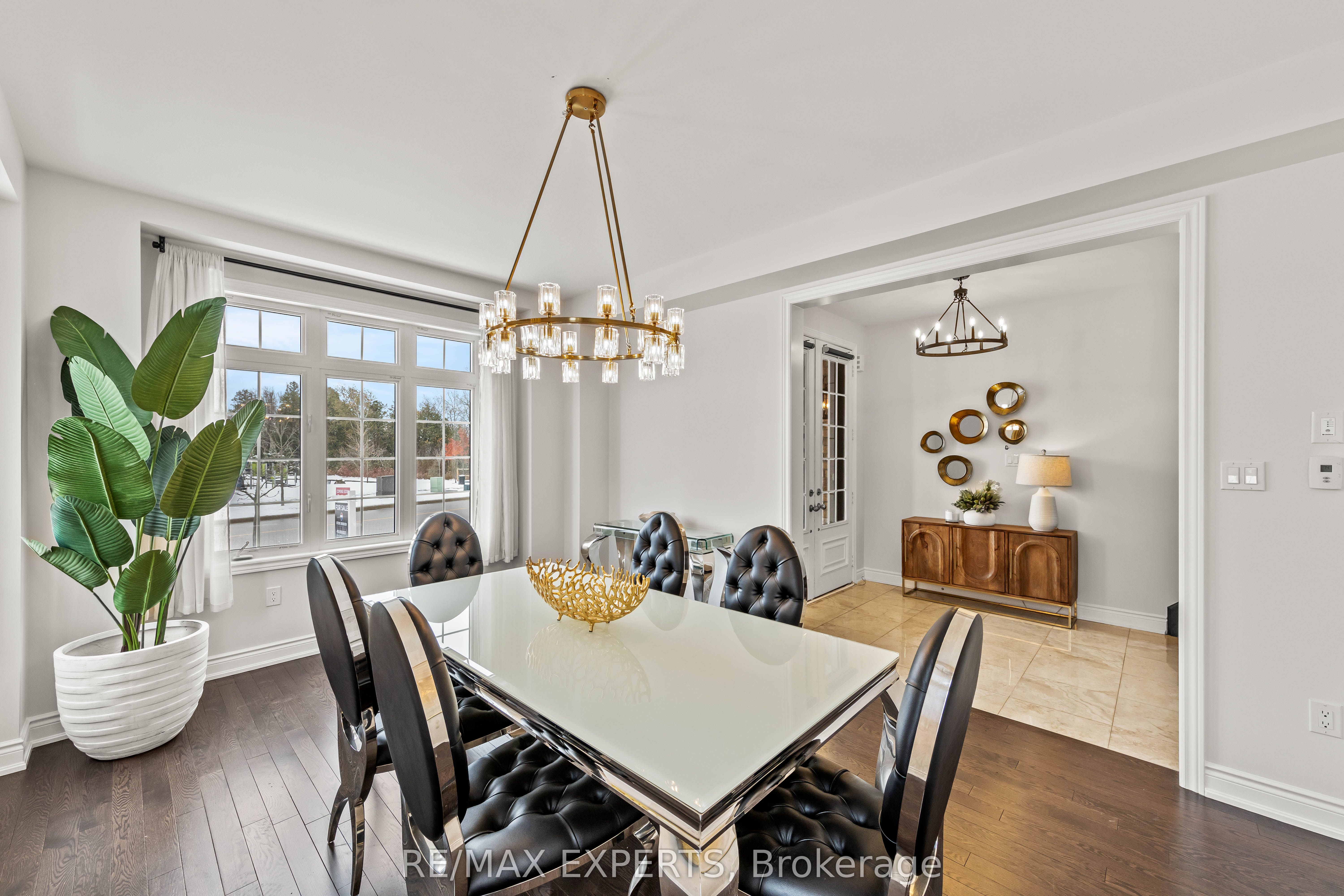 16 Vivian Creek Road