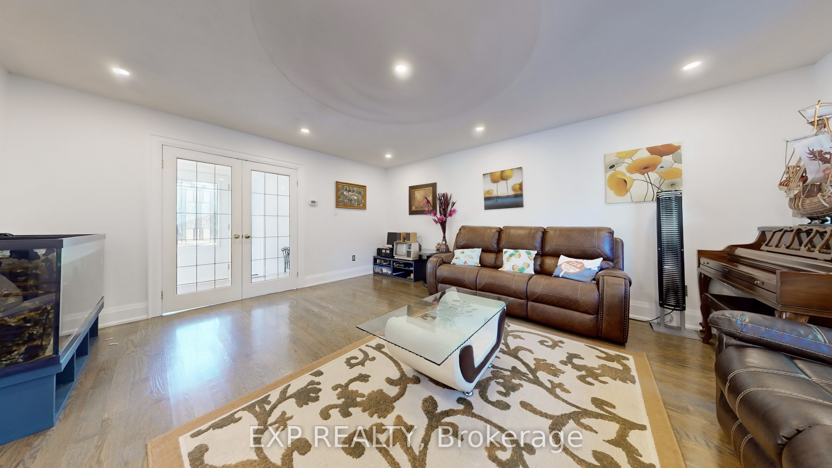 24762 Weirs Side Road